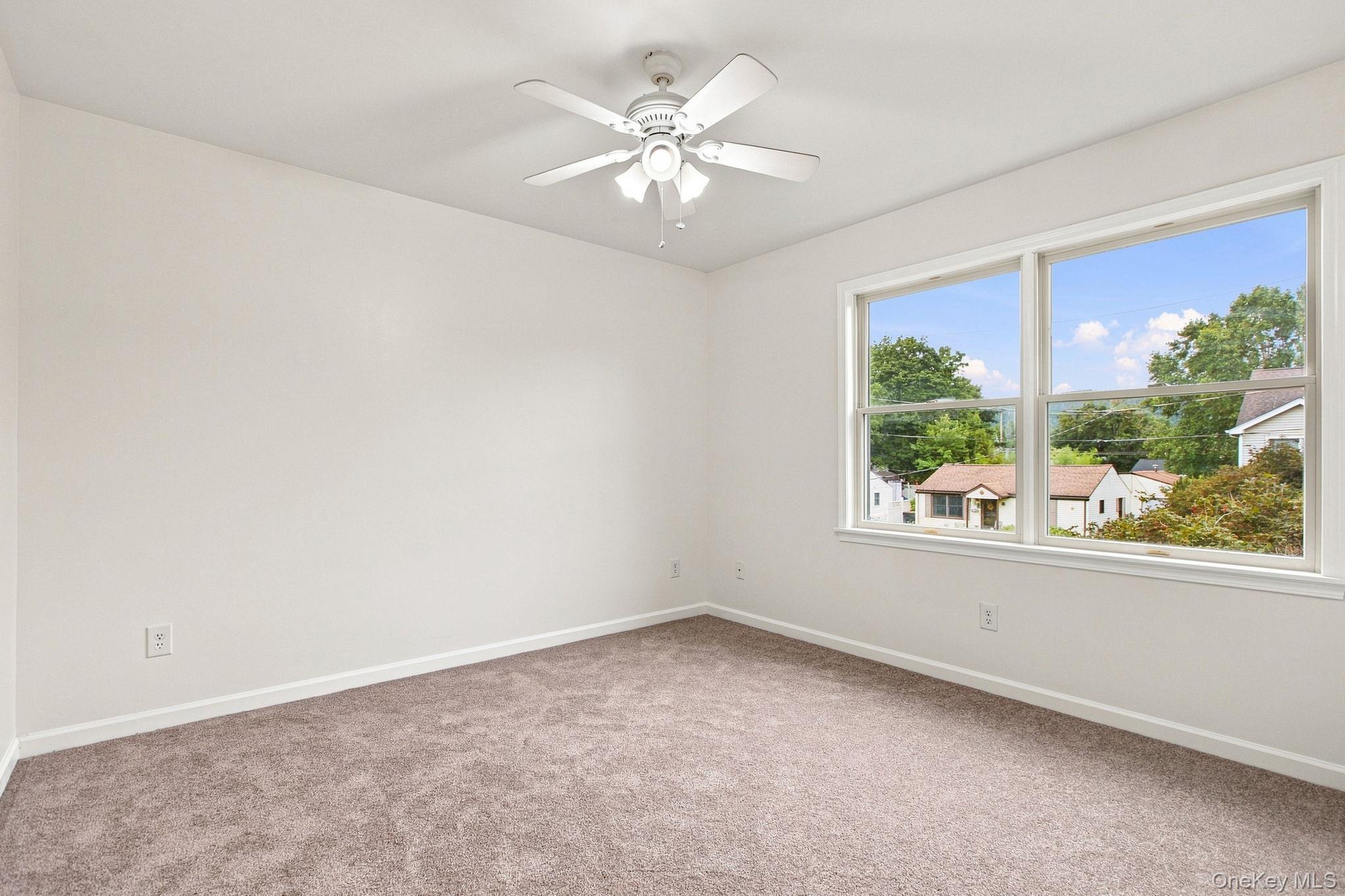 Single Family Kwiecinski Street Rockland County, NY 10993, MLS-1040550-19