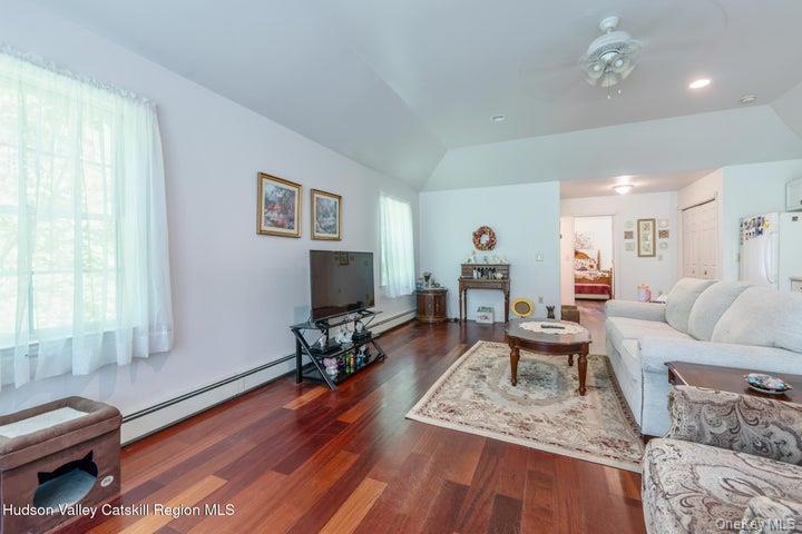 Single Family Leslie Road Orange County, NY 12550, MLS-1040552-27