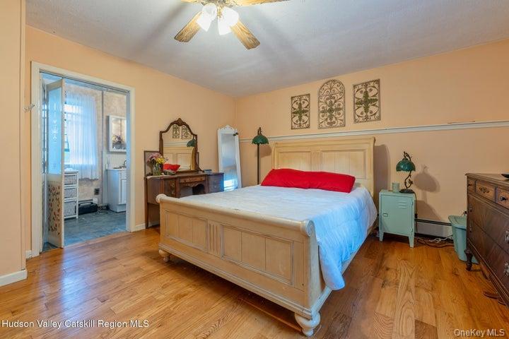 Single Family Leslie Road Orange County, NY 12550, MLS-1040552-38