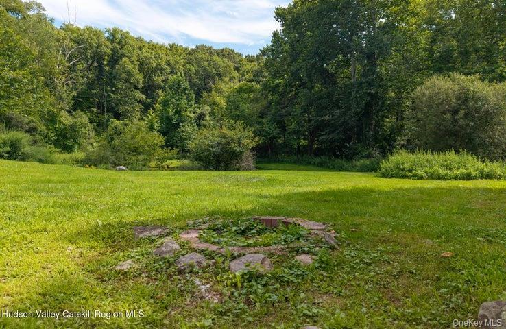 Single Family Leslie Road Orange County, NY 12550, MLS-1040552-46