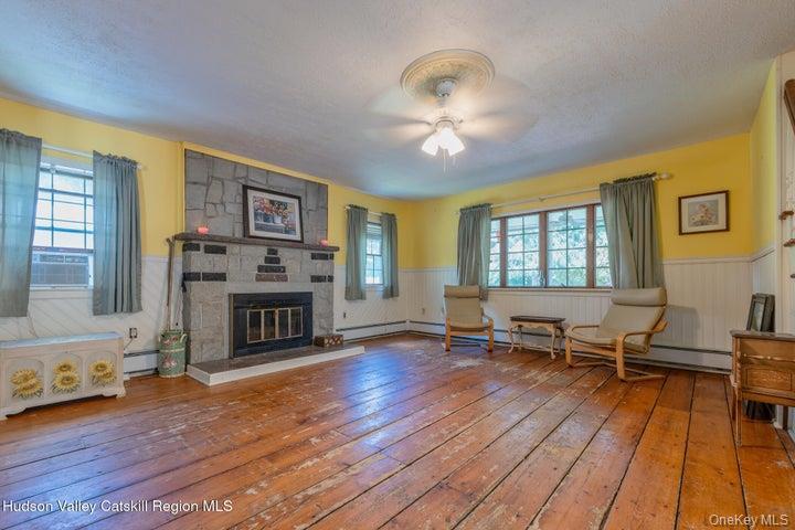 Single Family Leslie Road Orange County, NY 12550, MLS-1040552-9