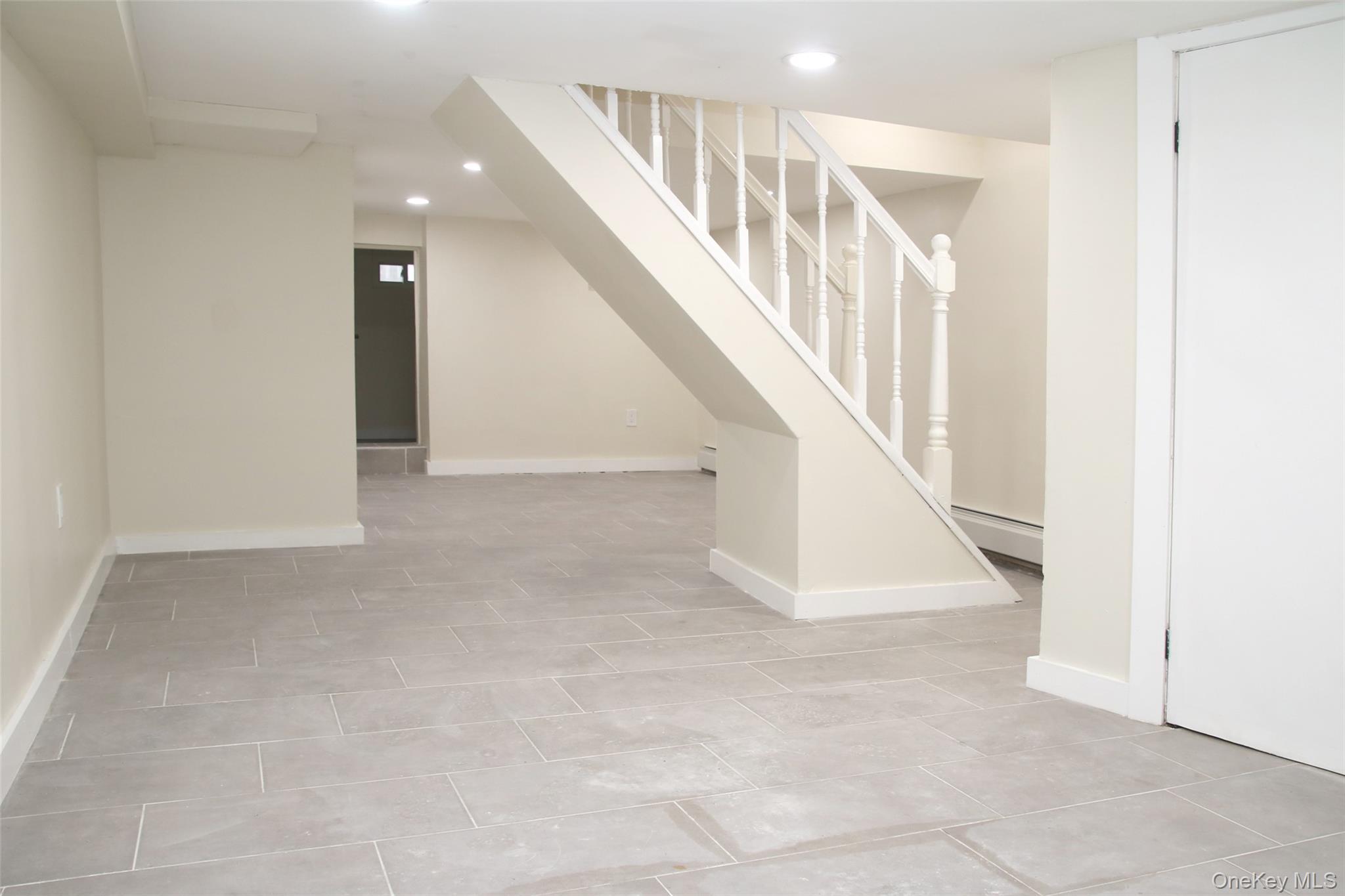 Single Family 118th Avenue Queens, NY 11434, MLS-1040555-14