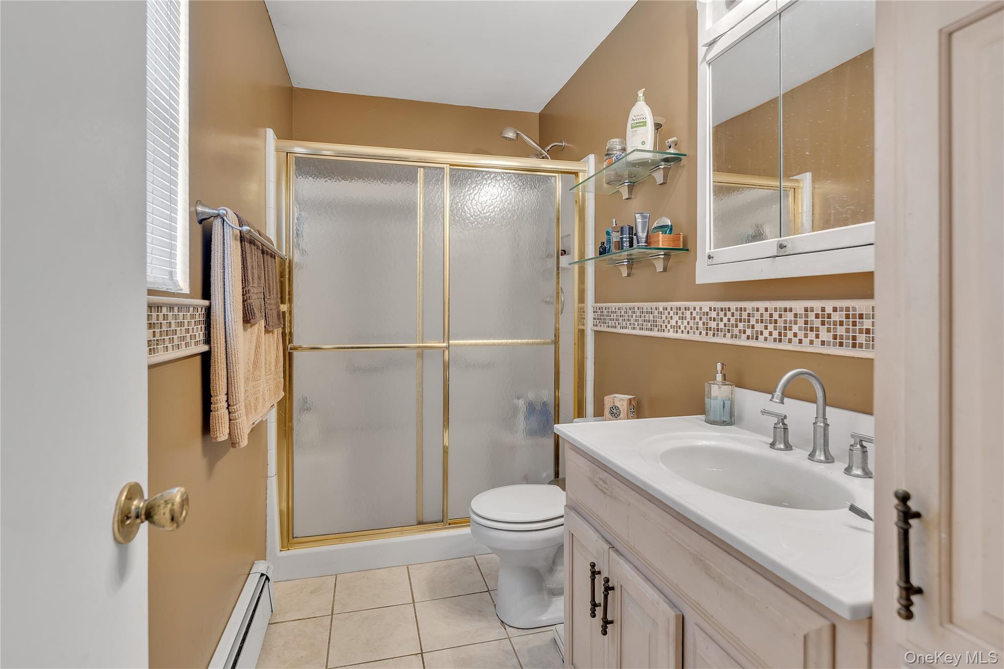 Single Family Glen Summer Road Suffolk County, NY 11741, MLS-1040558-16