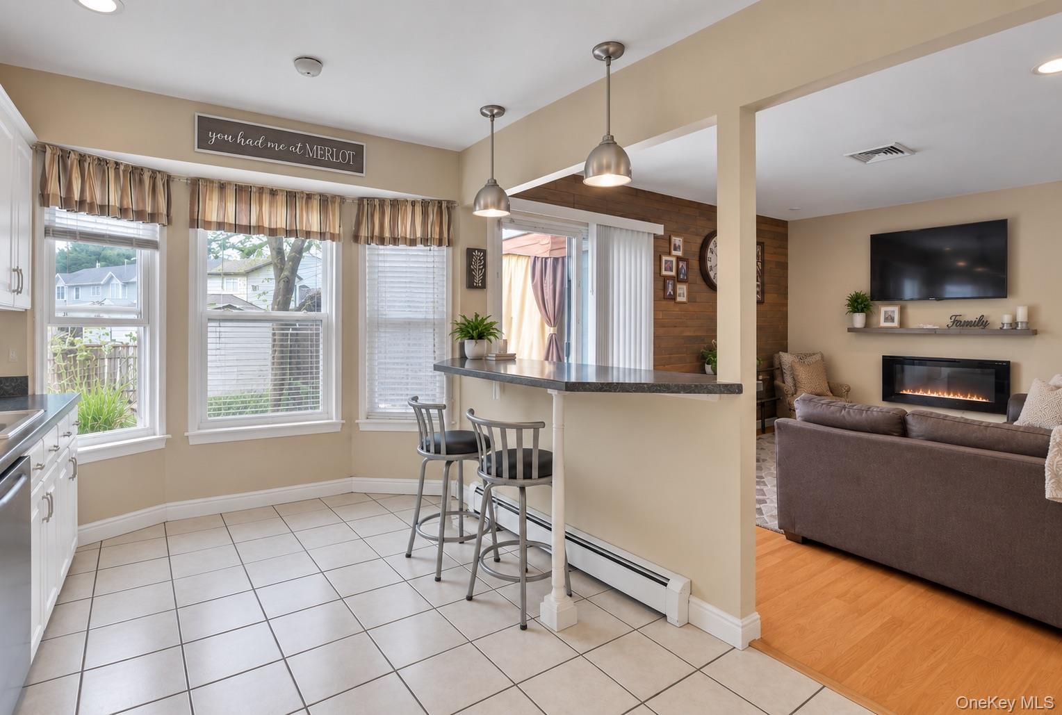 Single Family Glen Summer Road Suffolk County, NY 11741, MLS-1040558-3