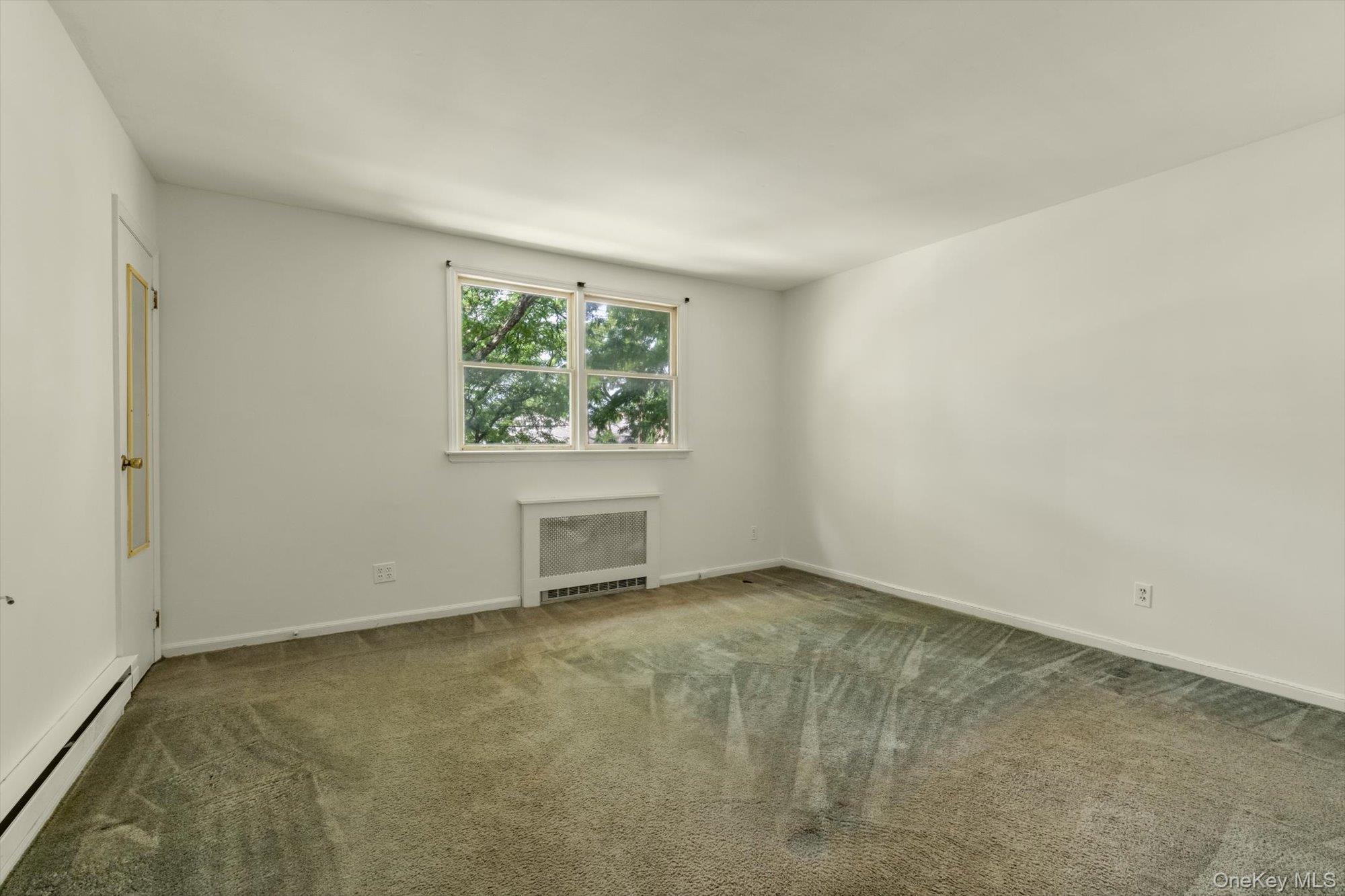 Single Family 262nd Street Queens, NY 11004, MLS-1040559-15