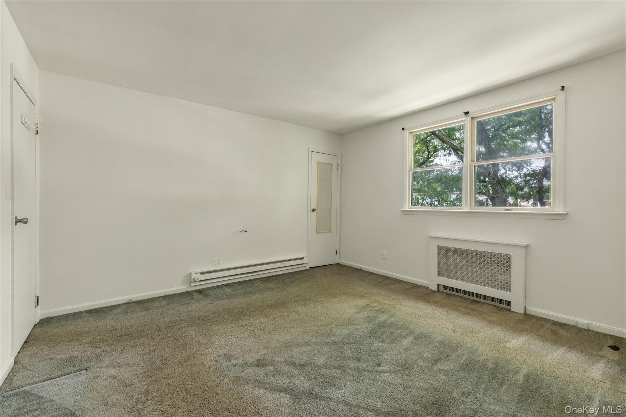 Single Family 262nd Street Queens, NY 11004, MLS-1040559-16