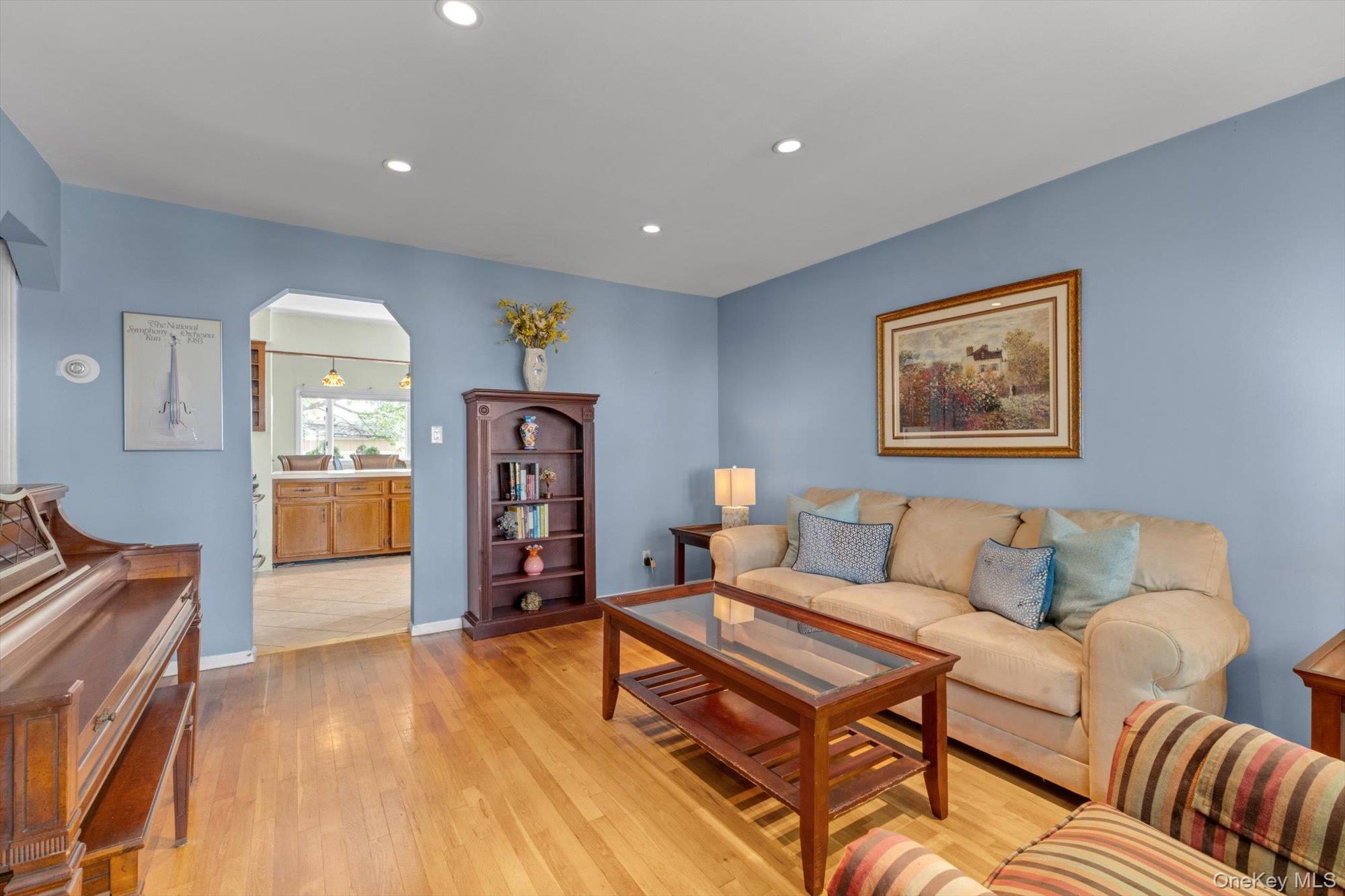 Single Family 262nd Street Queens, NY 11004, MLS-1040559-5