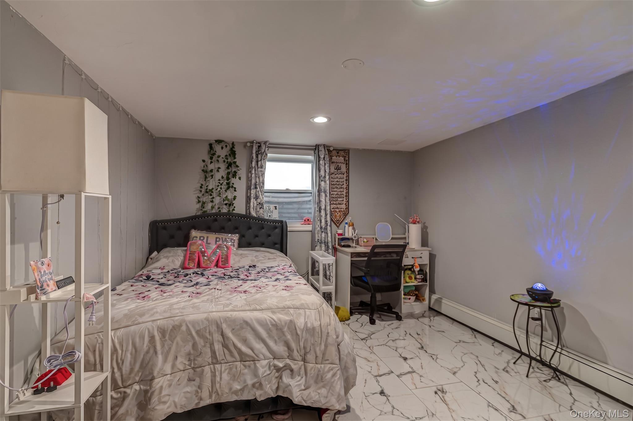 Single Family Ontario Street Suffolk County, NY 11779, MLS-1040582-19