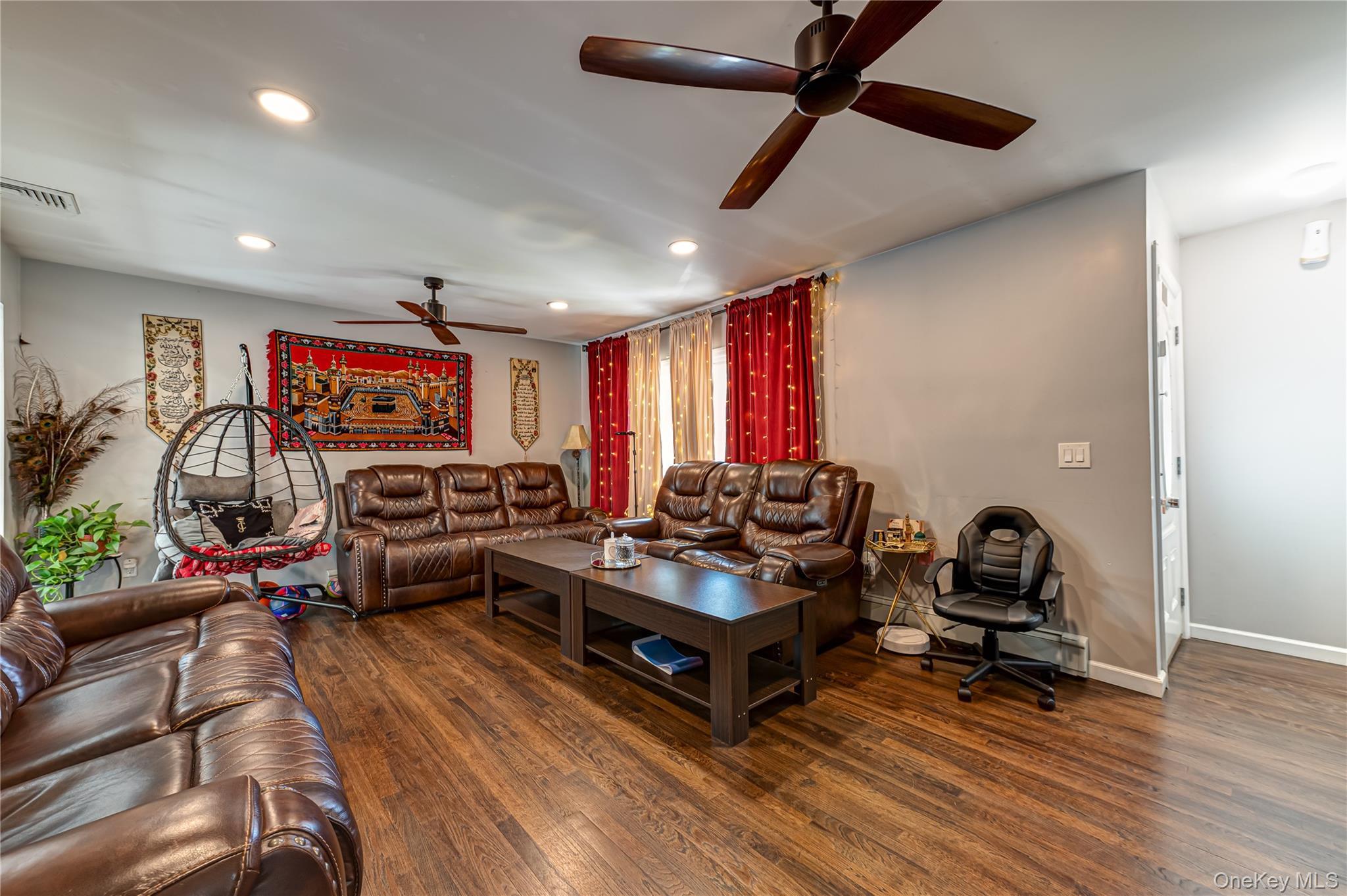 Single Family Ontario Street Suffolk County, NY 11779, MLS-1040582-6