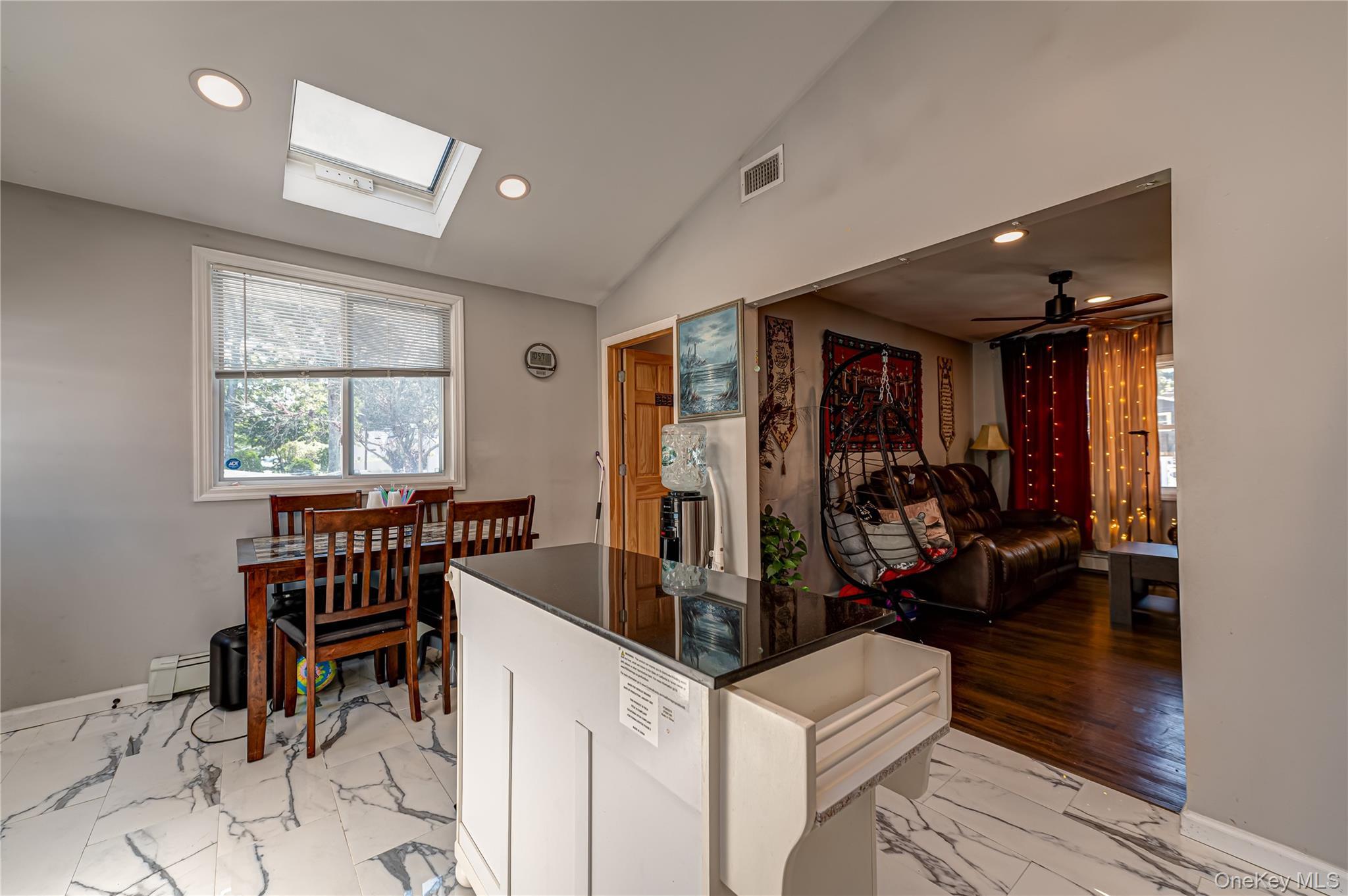 Single Family Ontario Street Suffolk County, NY 11779, MLS-1040582-8