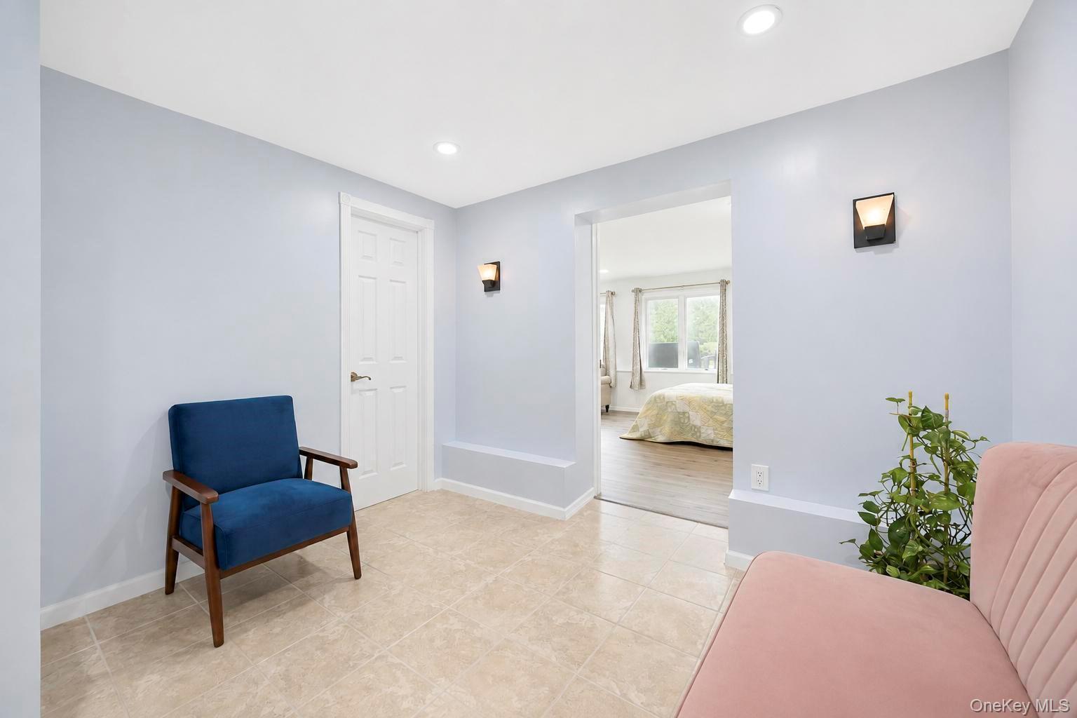 Single Family Village Drive Nassau County, NY 11753, MLS-1040601-34