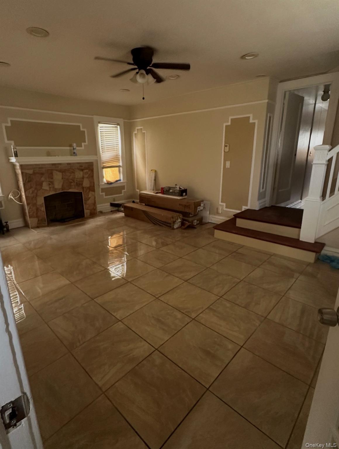 Single Family 202nd Street Queens, NY 11412, MLS-1040607-3