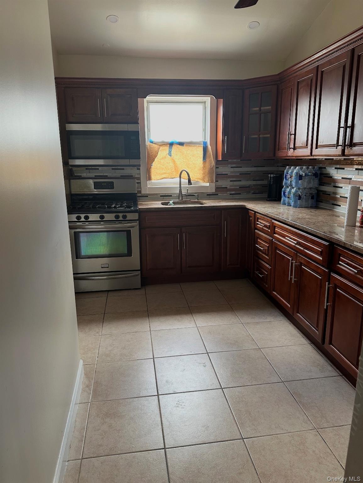 Single Family 202nd Street Queens, NY 11412, MLS-1040607-8