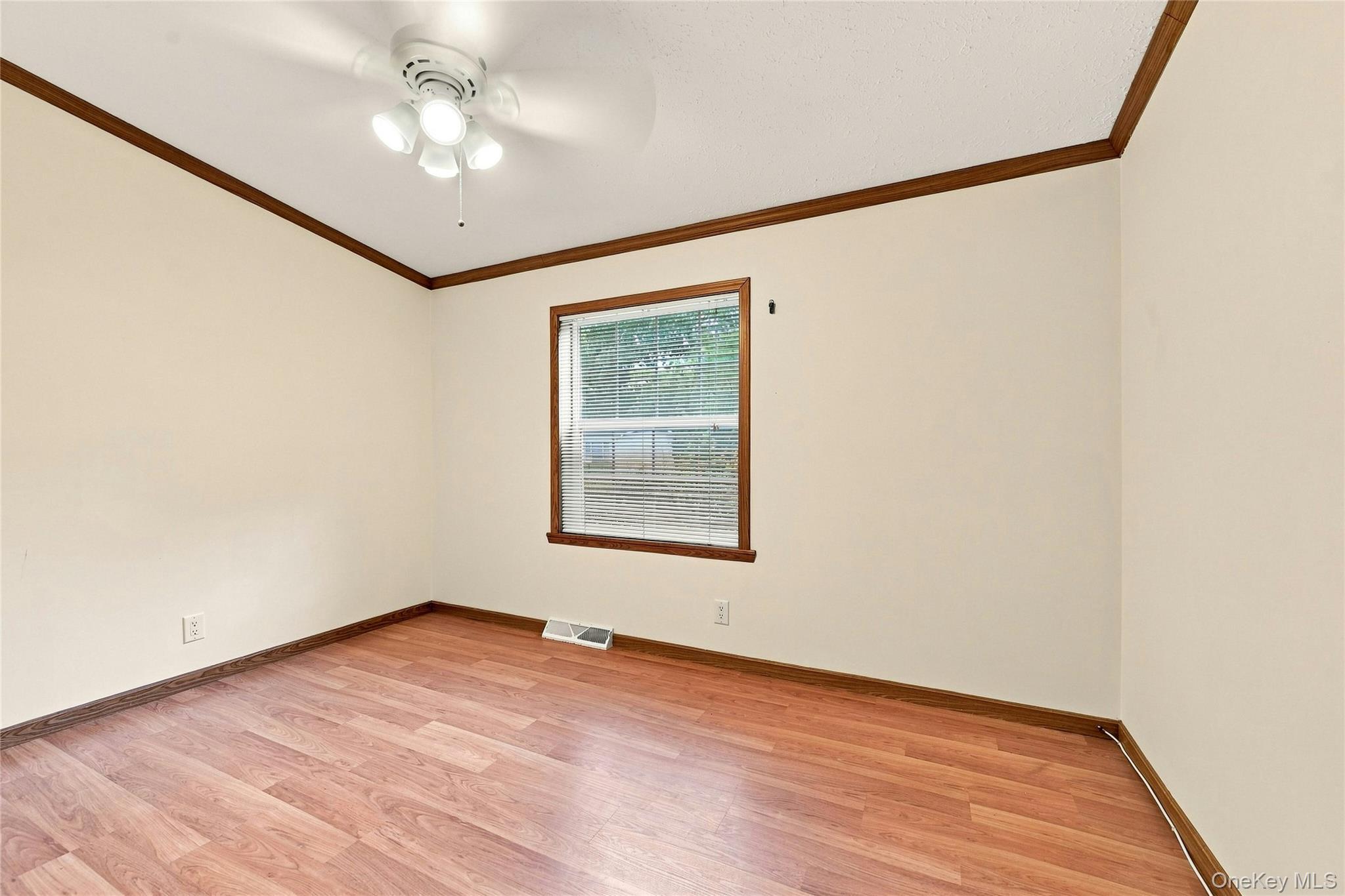 Single Family Fresh Pond Avenue Suffolk County, NY 11933, MLS-1040616-13