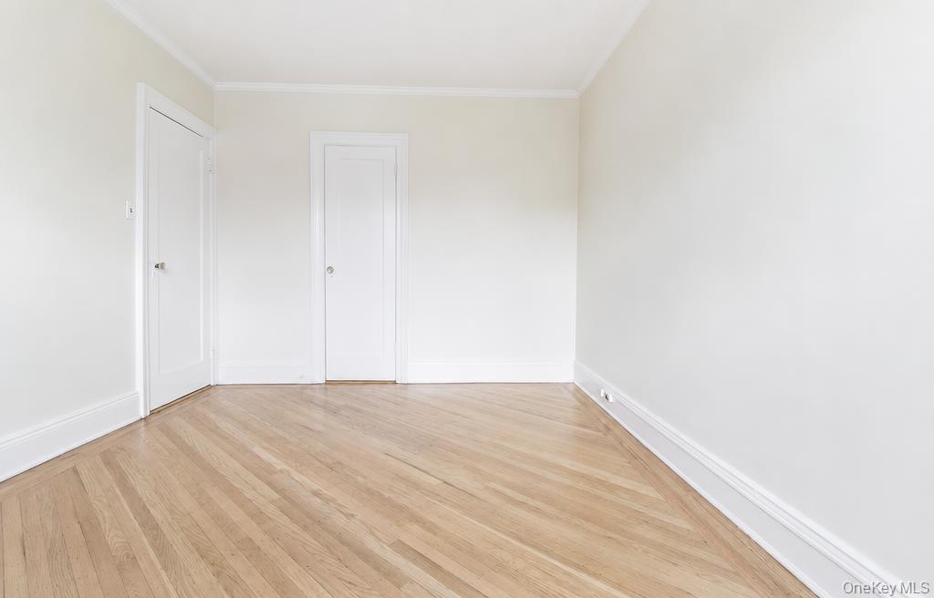Single Family 66th Avenue  Queens, NY 11374, MLS-1040618-20