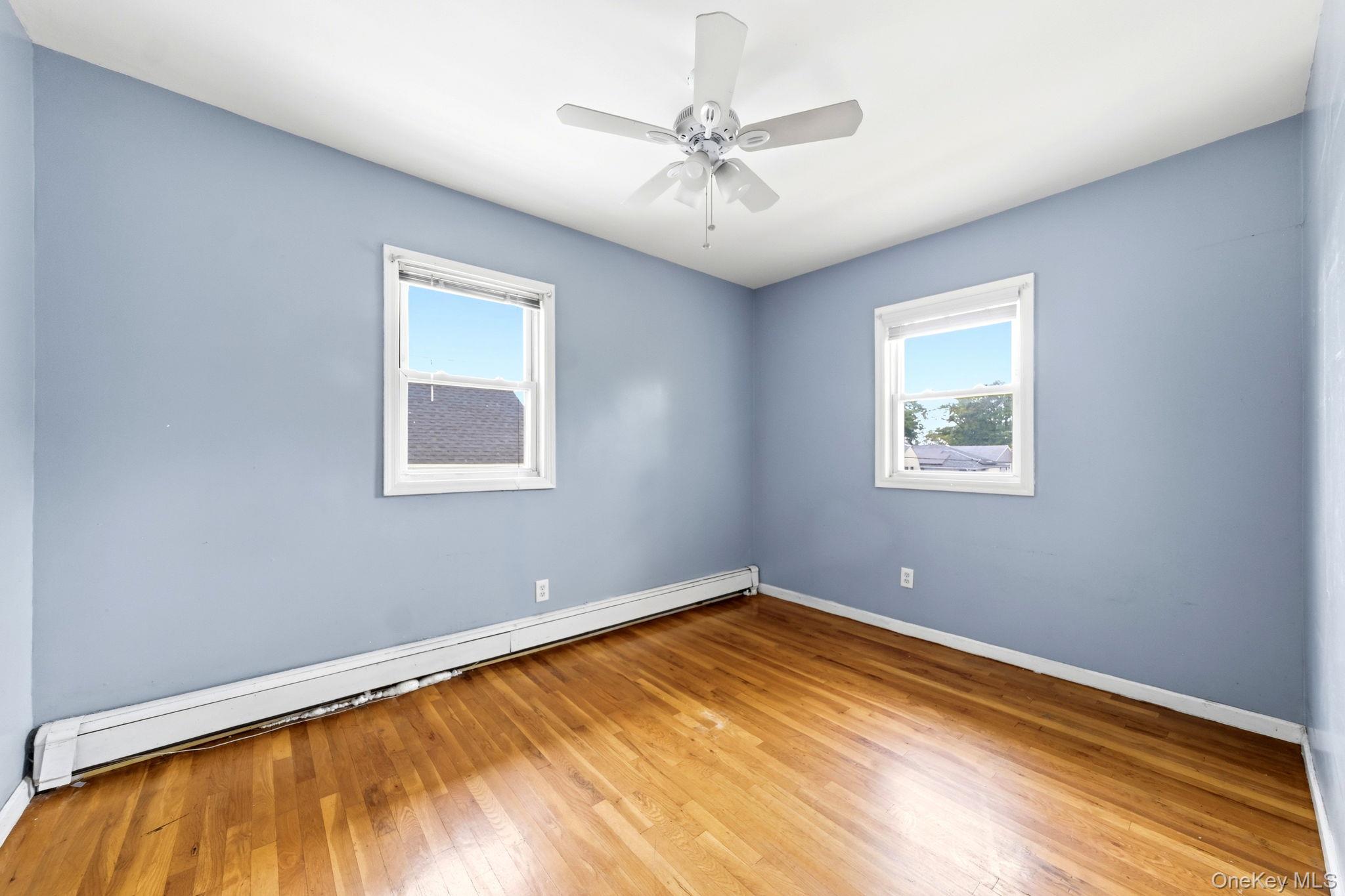 Single Family N Corona Avenue  Nassau County, NY 11580, MLS-1040624-30