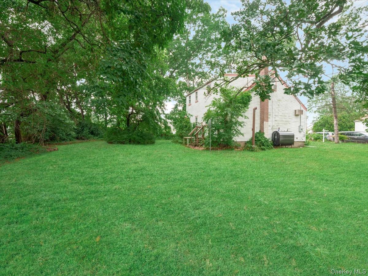 Single Family Lemon Street  Suffolk County, NY 11722, MLS-1040626-17