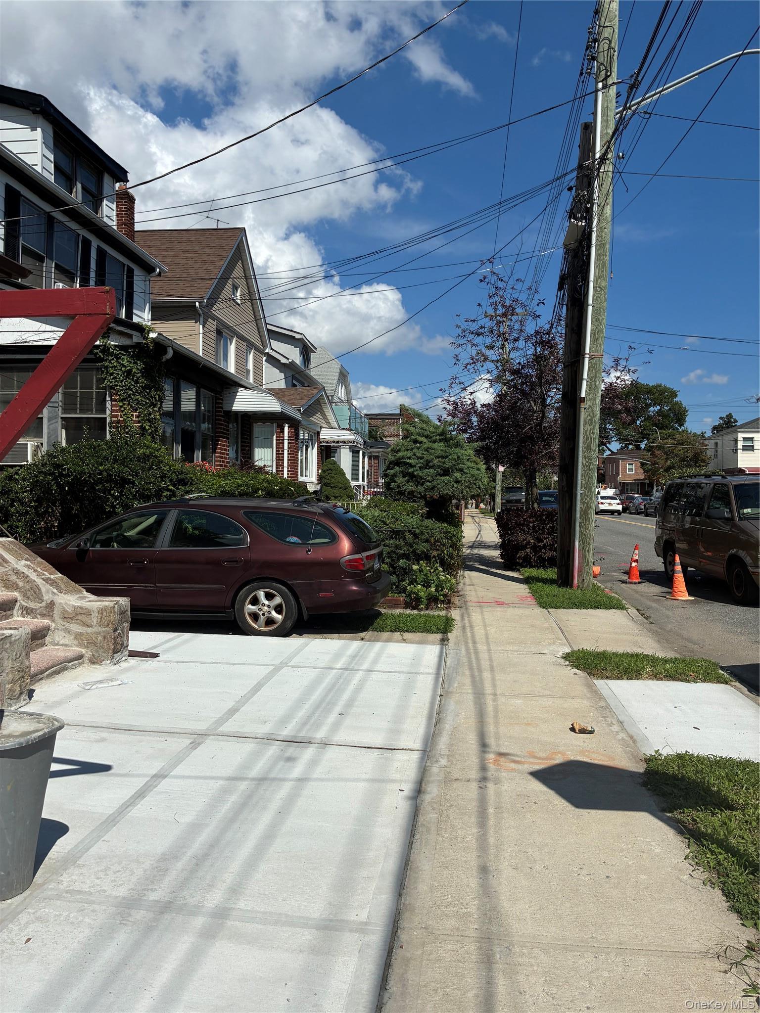 Single Family 111th Ave Queens, NY 11412, MLS-1040635-3