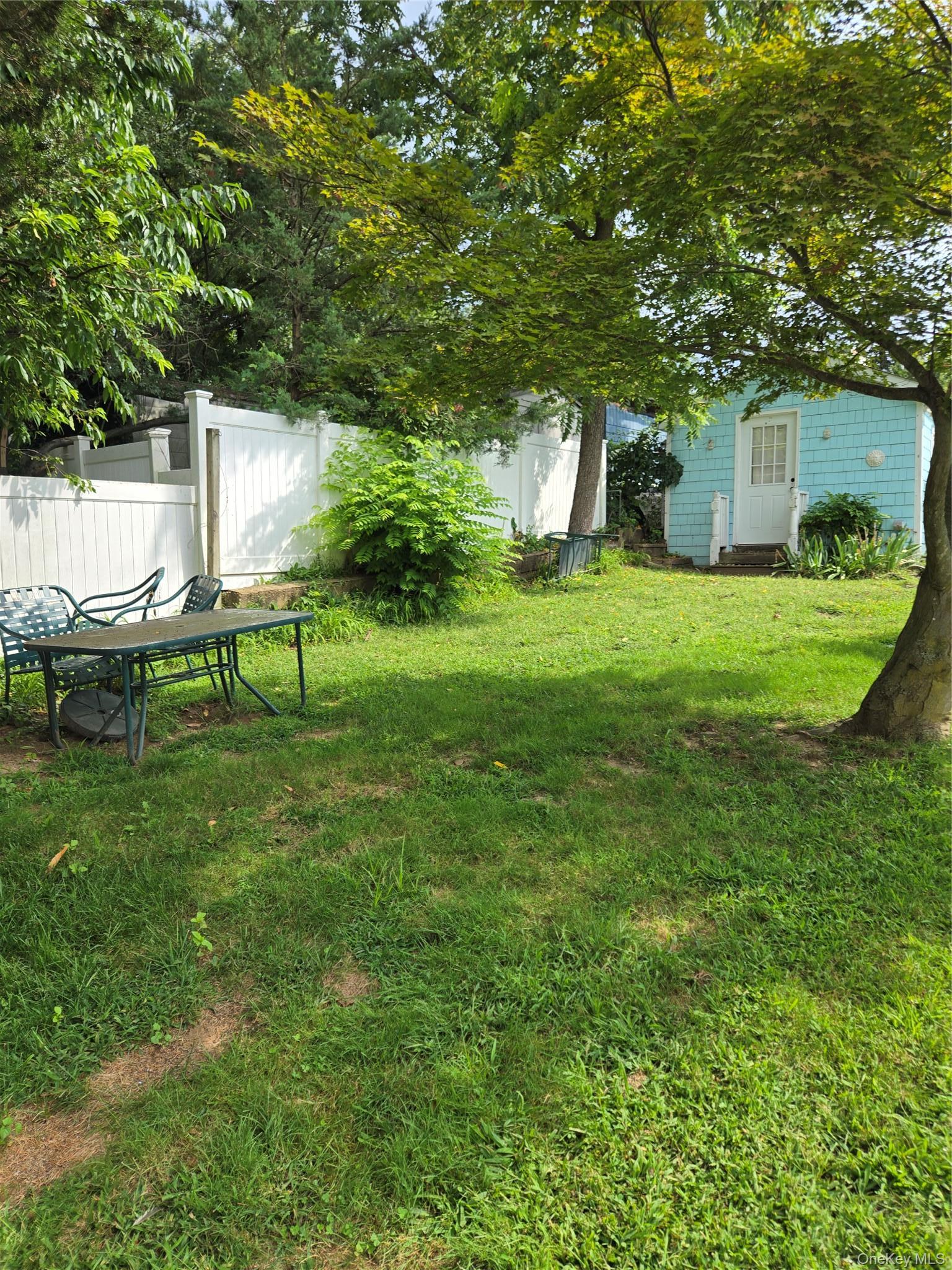 Single Family Cross Road Nassau County, NY 11709, MLS-1040651-8