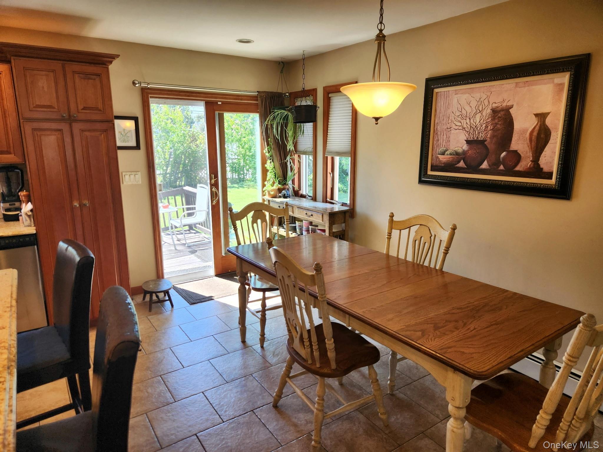 Single Family N Hamilton Avenue Suffolk County, NY 11757, MLS-1040655-4