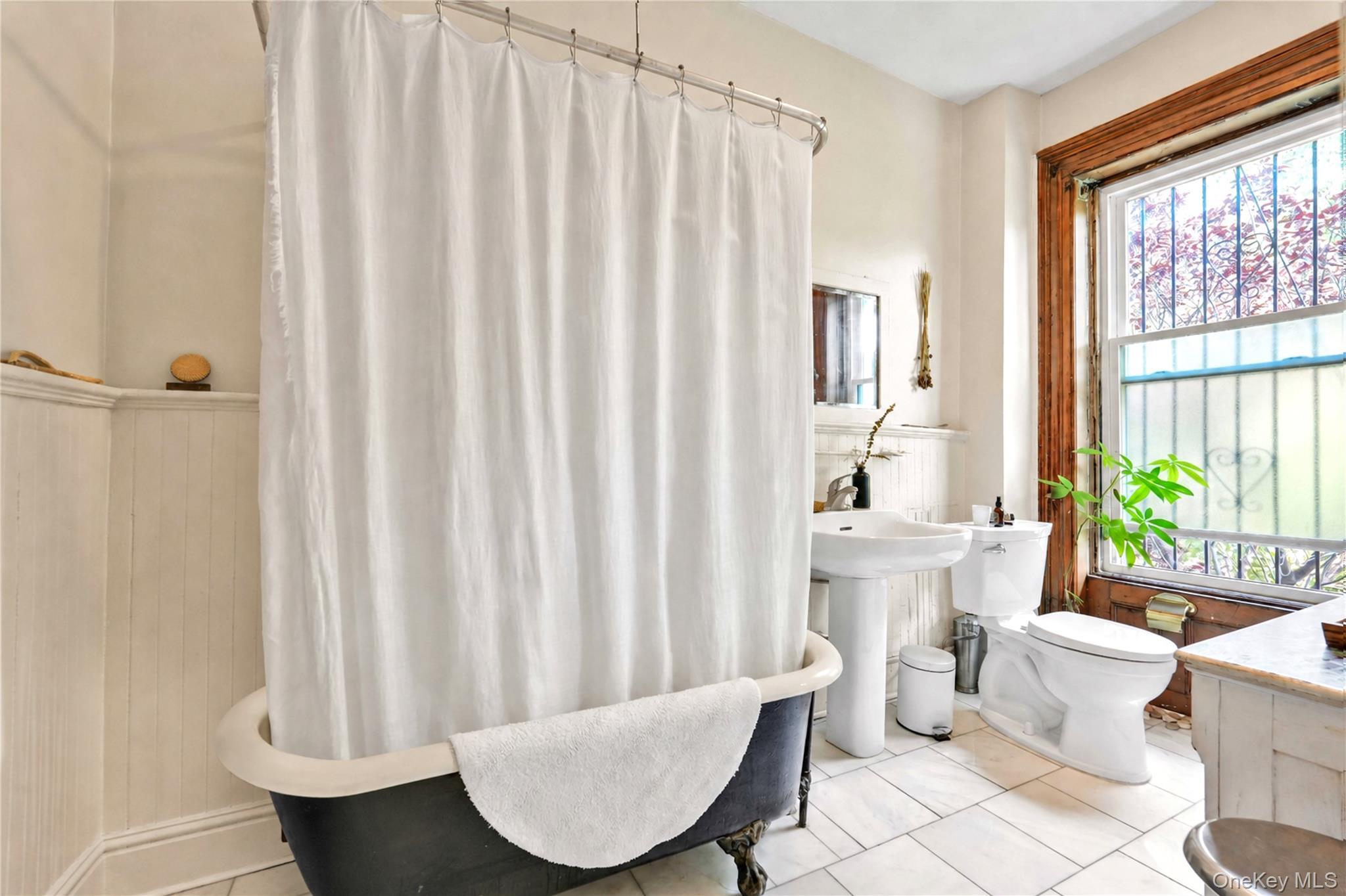 Single Family Greene Avenue Brooklyn, NY 11238, MLS-1040677-14
