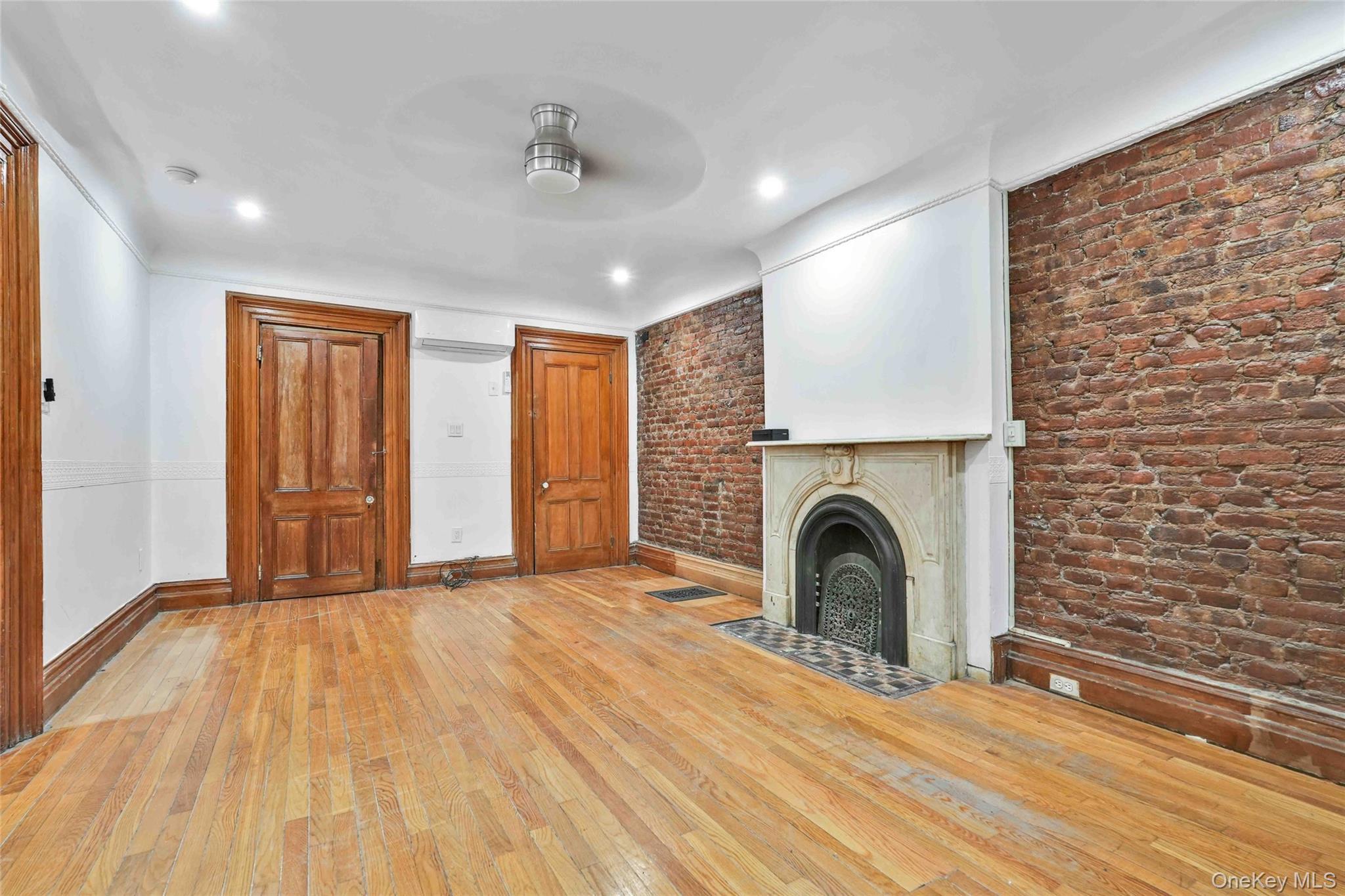 Single Family Greene Avenue Brooklyn, NY 11238, MLS-1040677-9