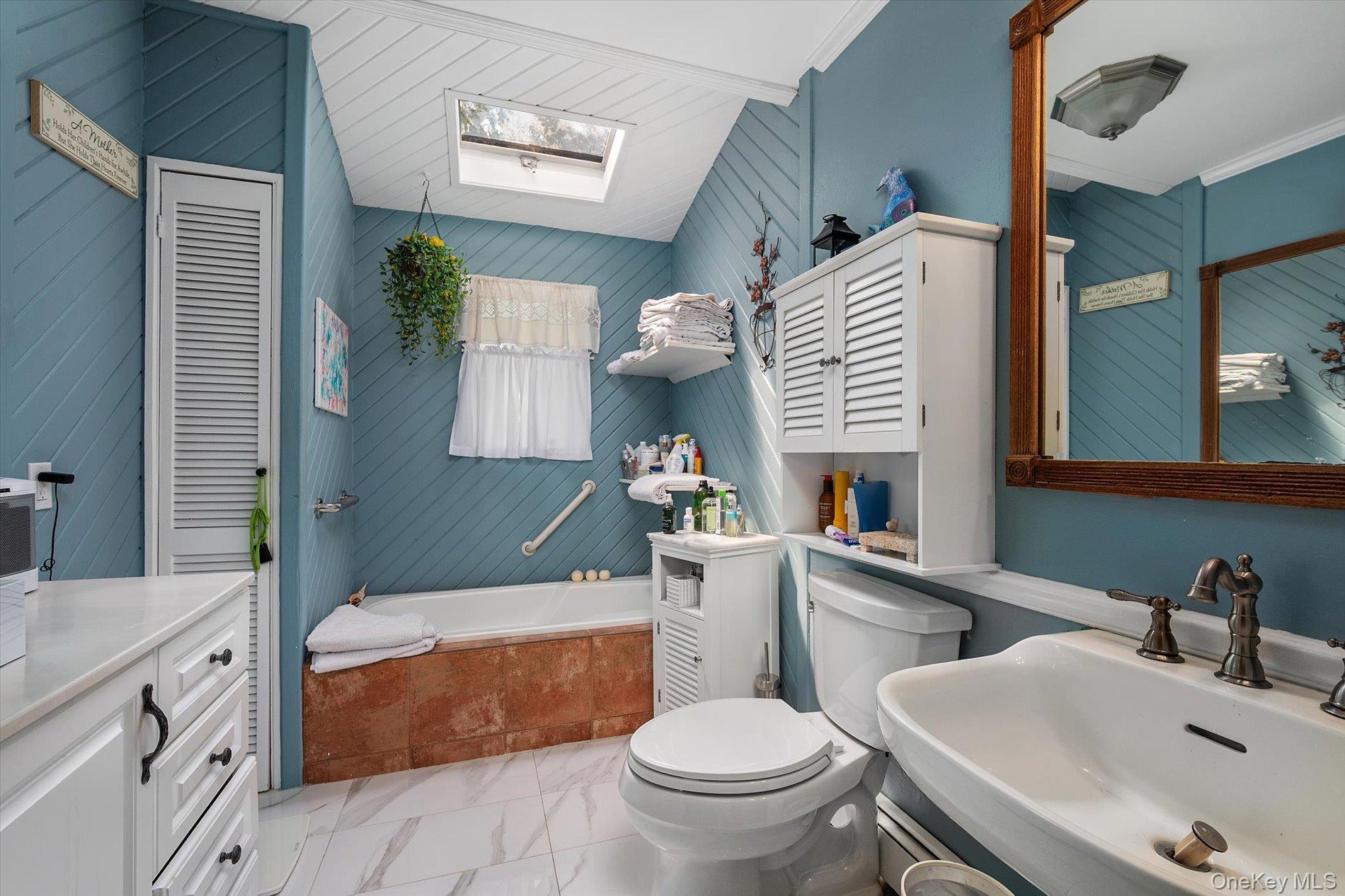 Single Family Brooklyn Avenue Nassau County, NY 11762, MLS-1040692-13
