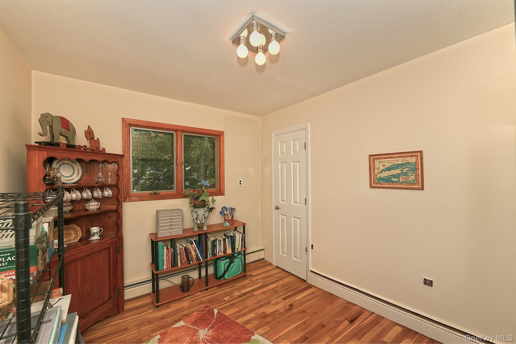Single Family Crest Hill Court Suffolk County, NY 11746, MLS-1040705-9