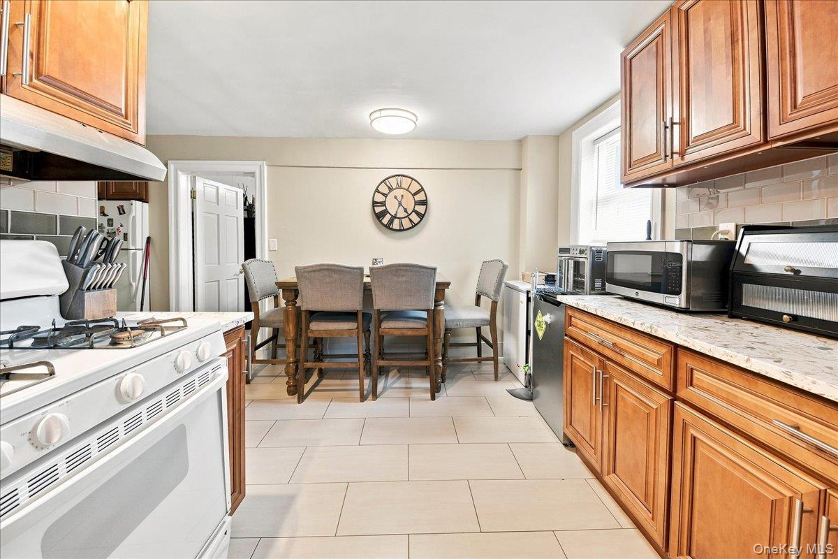 Single Family Mile Square Road Westchester County, NY 10704, MLS-1040706-18