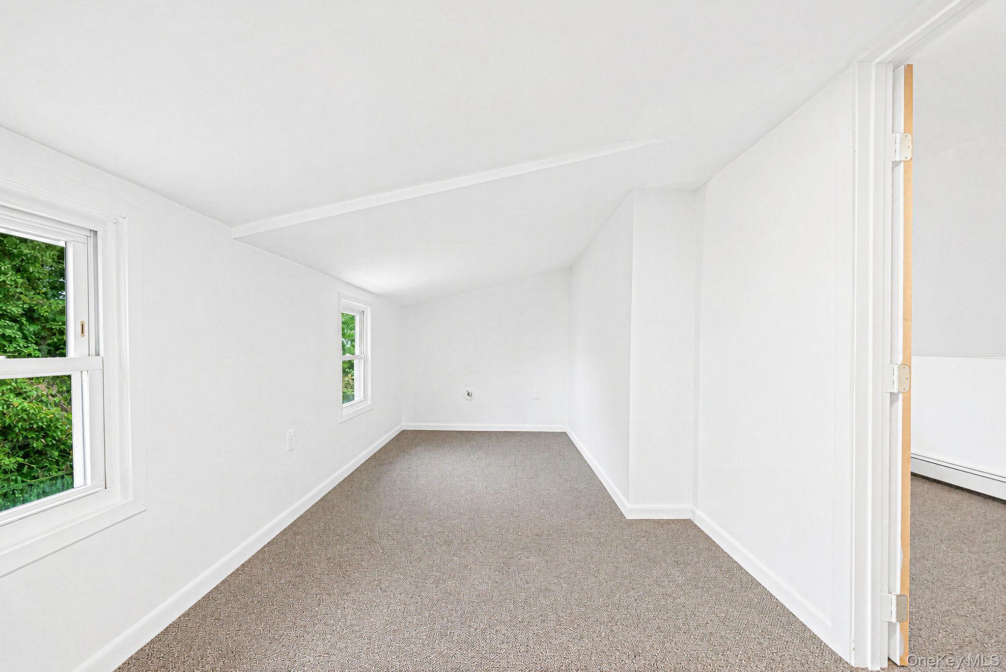 Single Family N Wellwood Avenue  Suffolk County, NY 11757, MLS-1040710-16