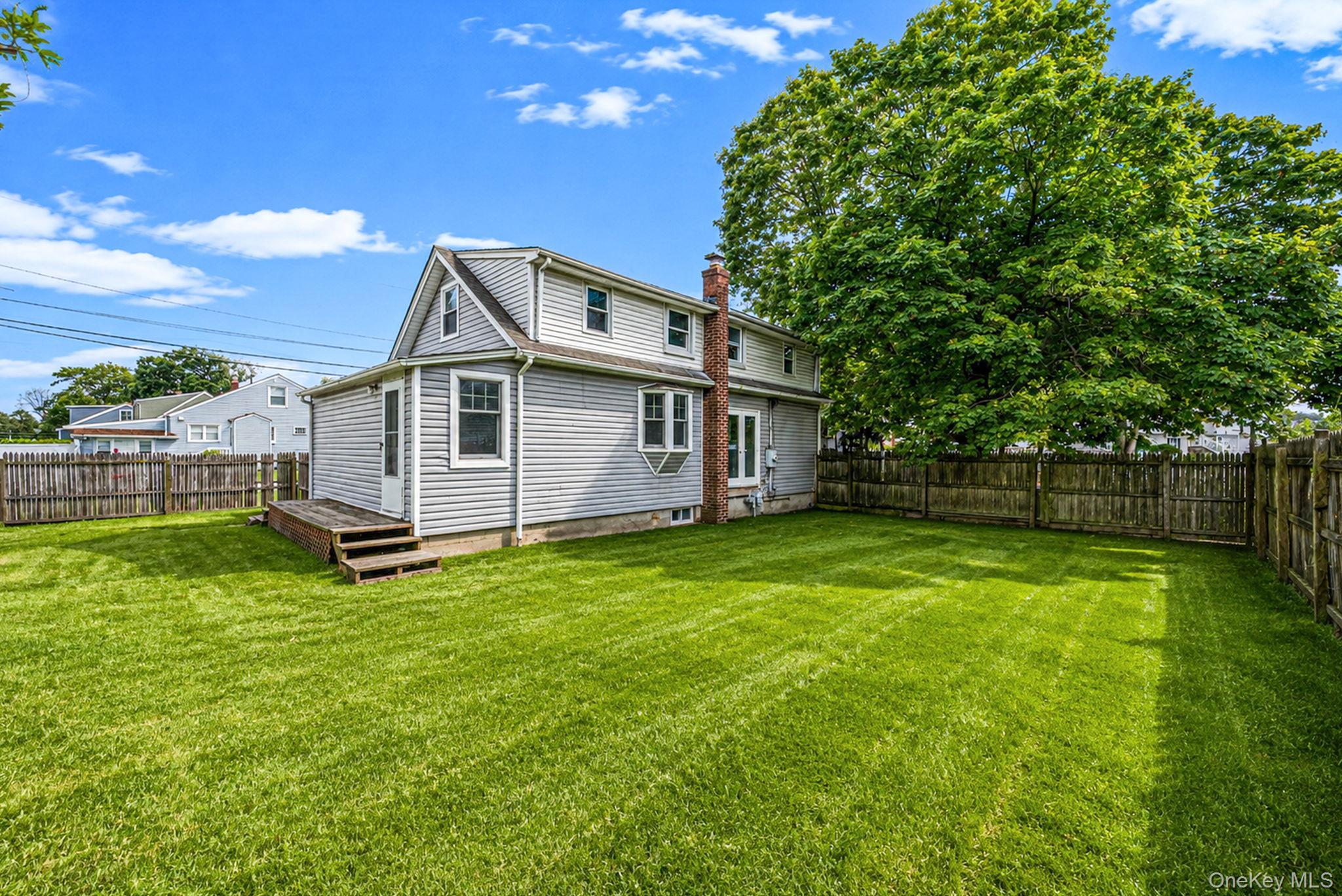 Single Family N Wellwood Avenue  Suffolk County, NY 11757, MLS-1040710-26
