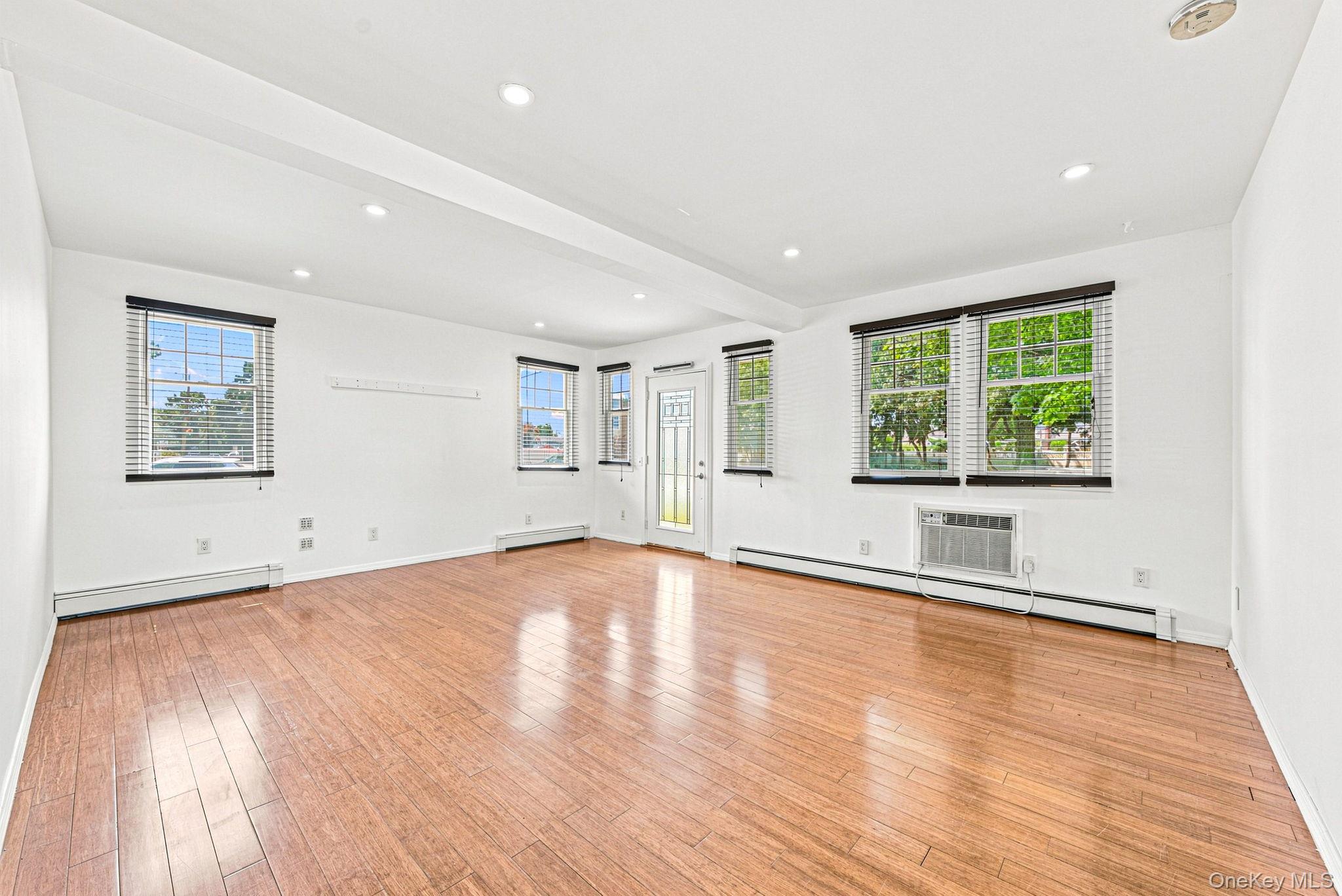 Single Family N Wellwood Avenue  Suffolk County, NY 11757, MLS-1040710-7