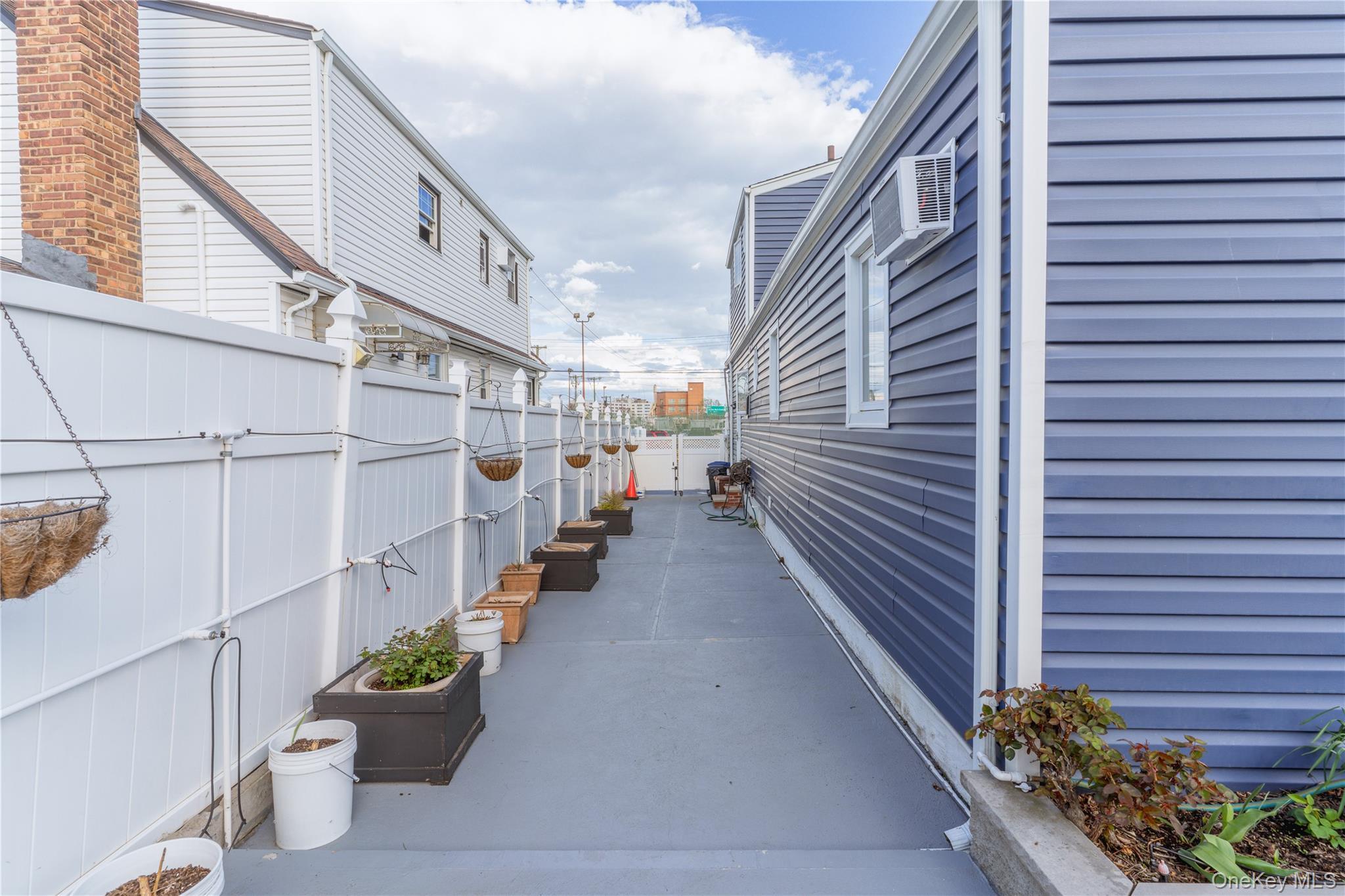 Single Family 130 St  Queens, NY 11420, MLS-1040713-13