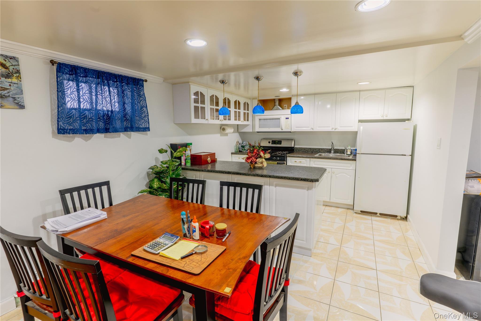 Single Family 130 St  Queens, NY 11420, MLS-1040713-16
