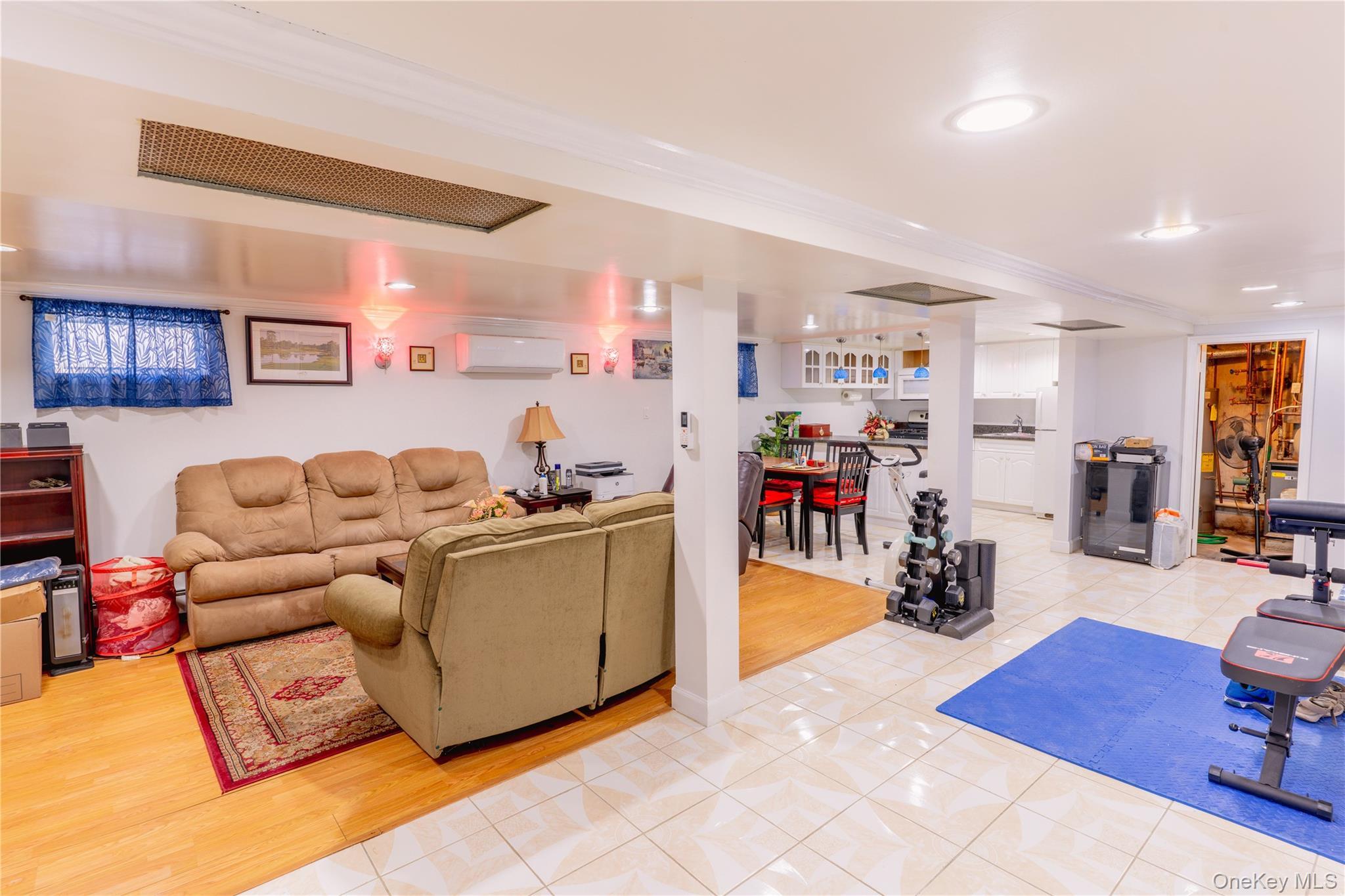 Single Family 130 St  Queens, NY 11420, MLS-1040713-22