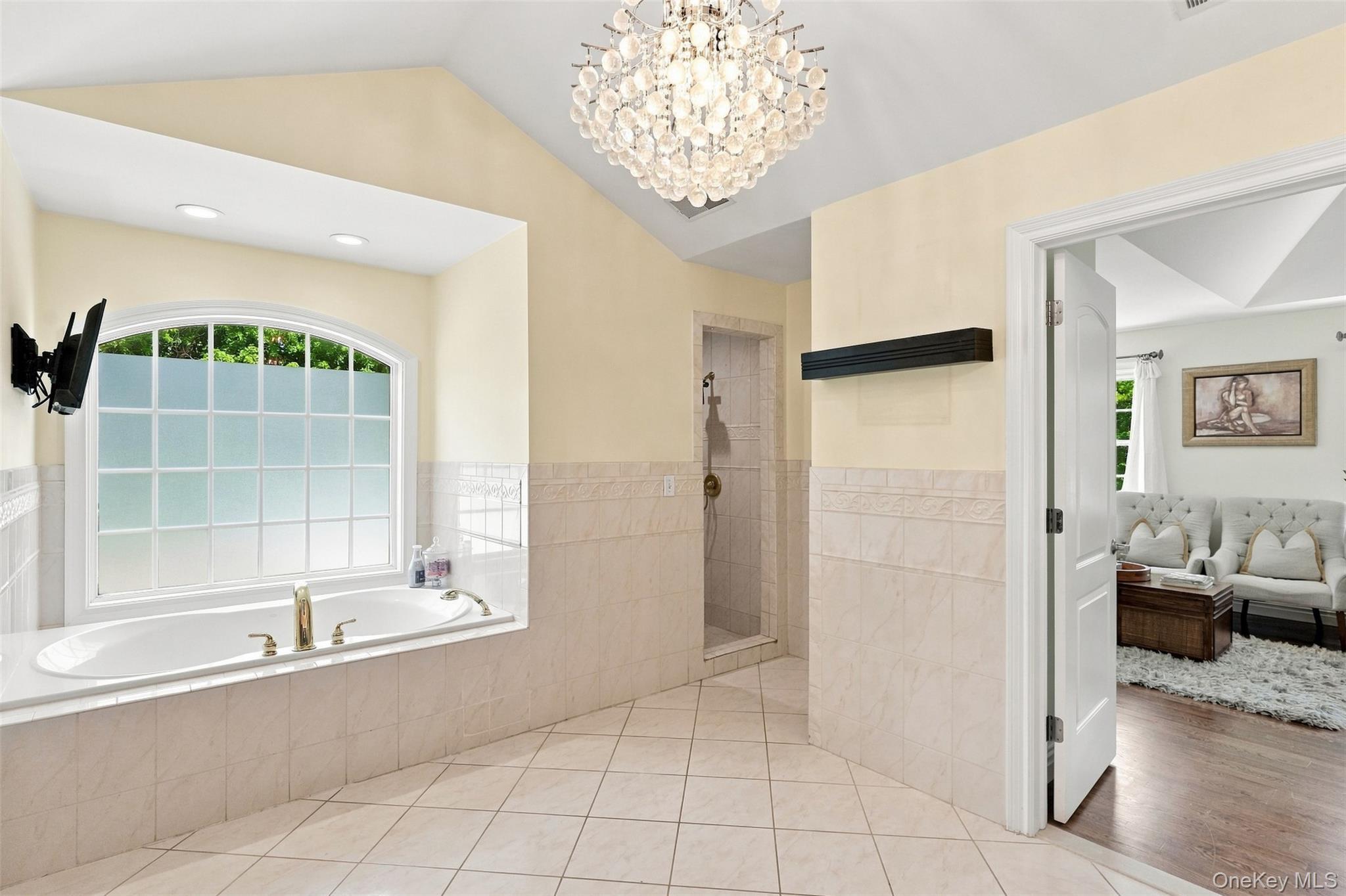 Single Family Woodcrest Lane Orange County, NY 10924, MLS-1040719-28