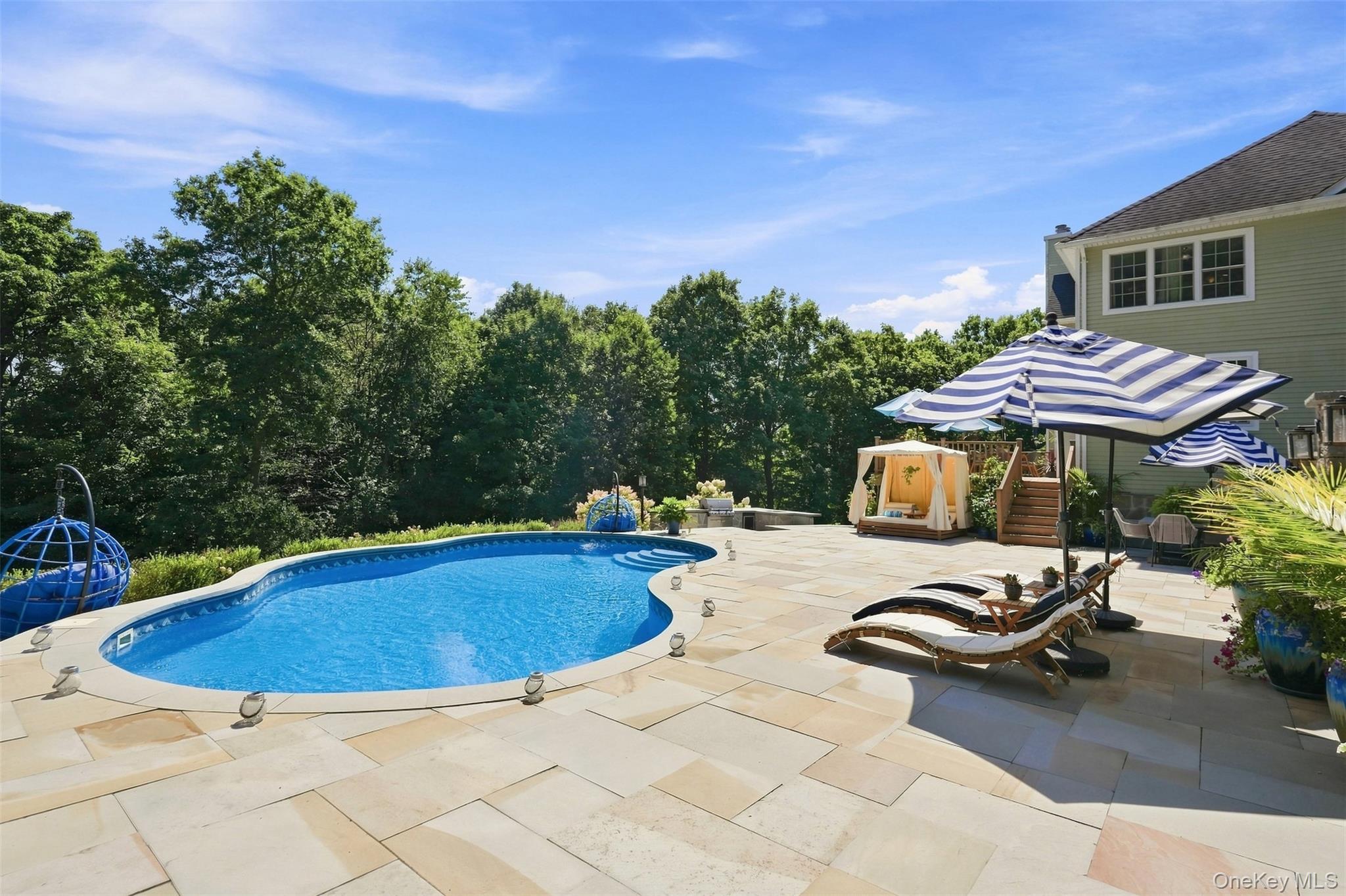 Single Family Woodcrest Lane Orange County, NY 10924, MLS-1040719-40