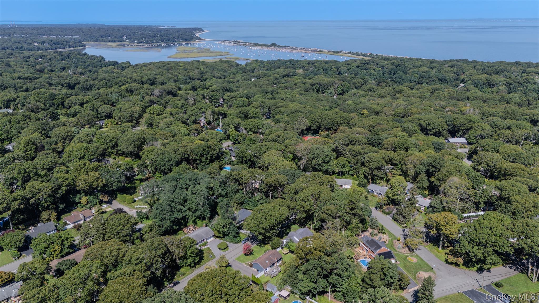 Single Family Marbeth Circle Suffolk County, NY 11764, MLS-1040721-44
