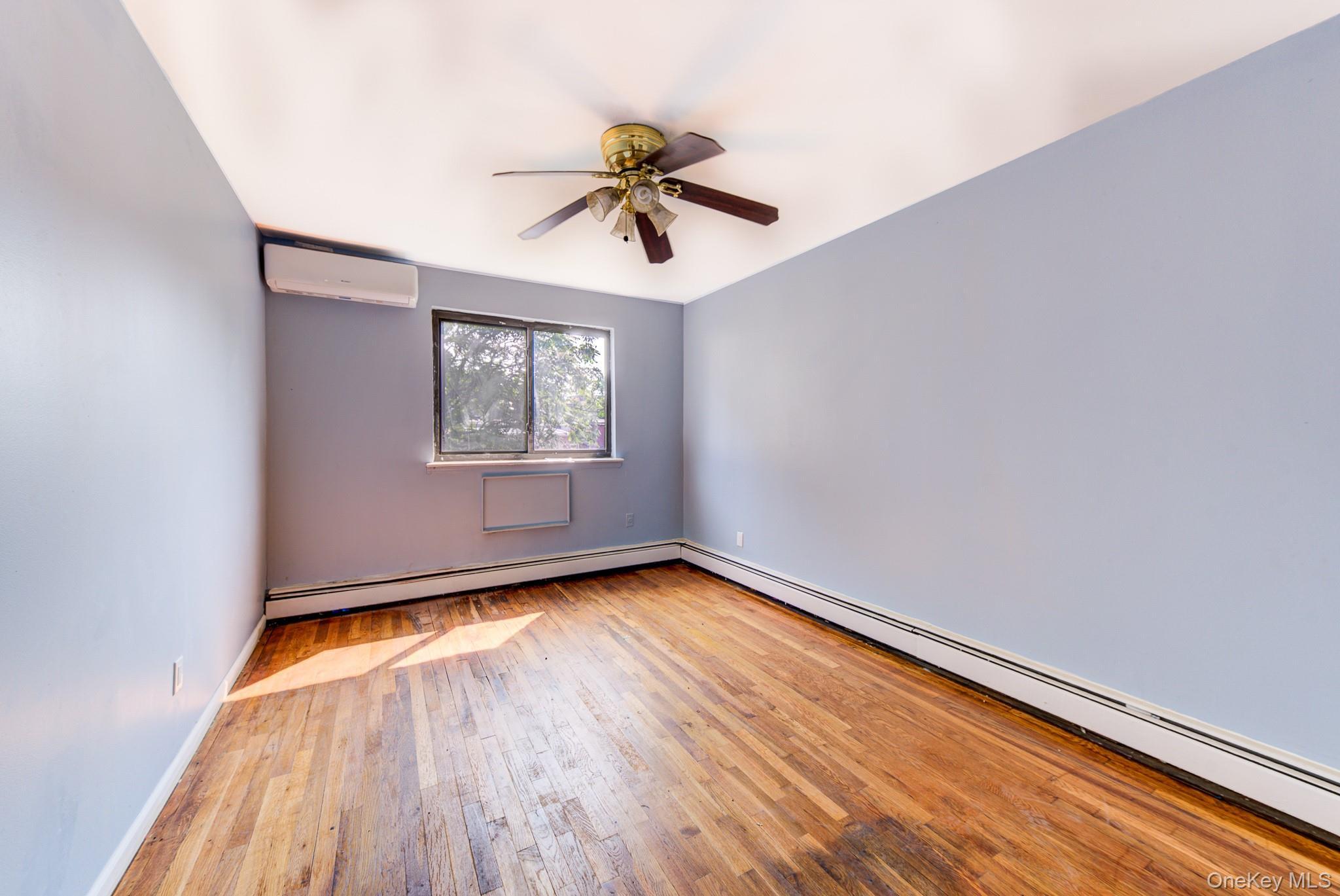 Single Family Autumn Avenue  Brooklyn, NY 11208, MLS-1040727-28