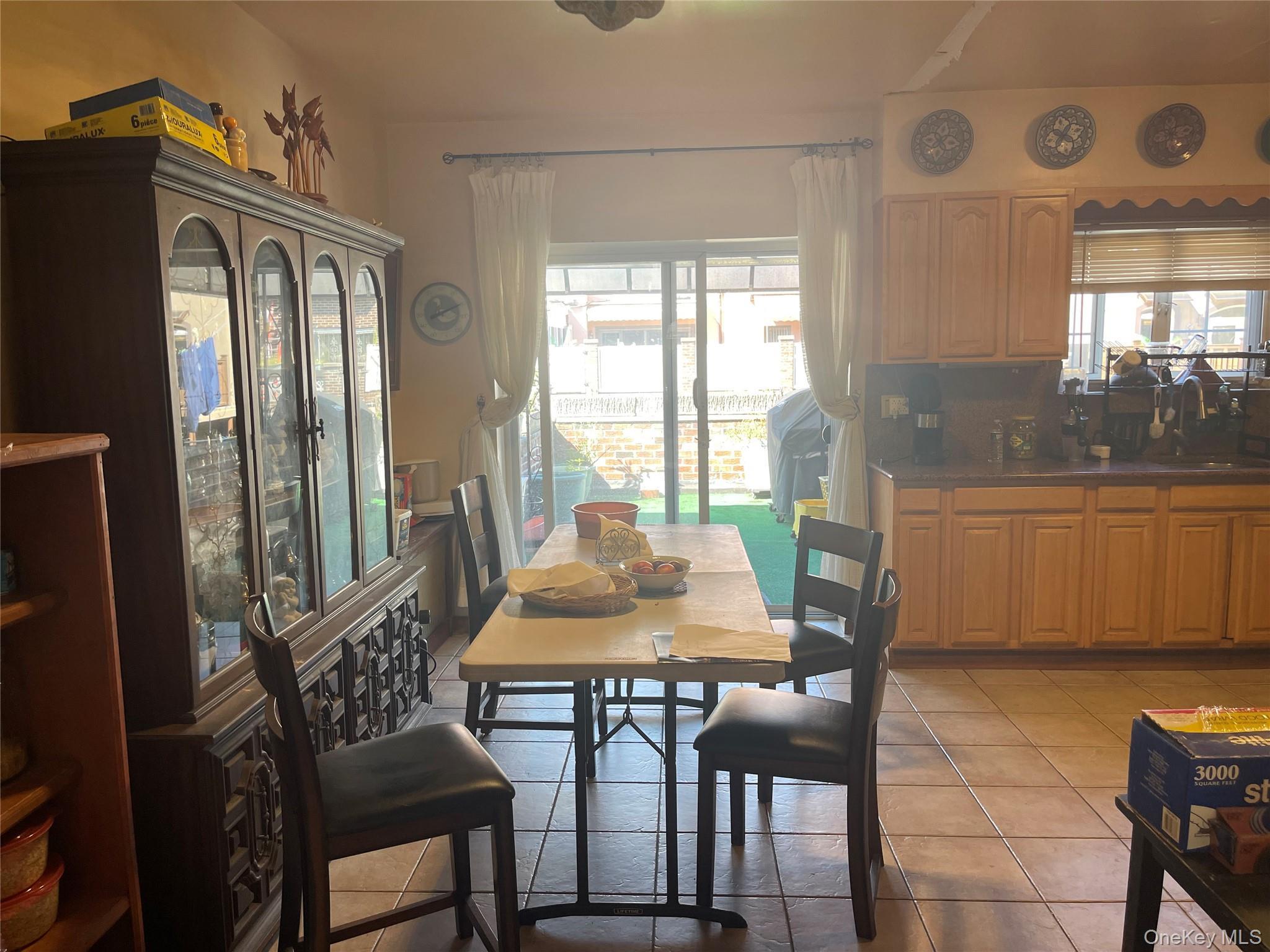 Single Family 78th Street Queens, NY 11379, MLS-1040734-10