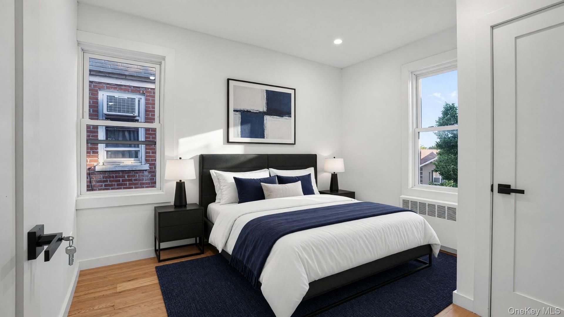 Single Family Murdock Avenue  Bronx, NY 10466, MLS-1040745-7