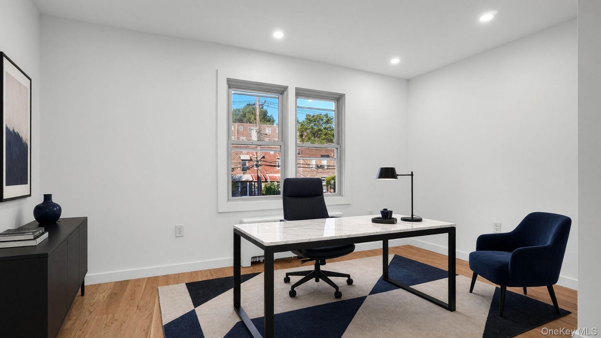 Single Family Murdock Avenue  Bronx, NY 10466, MLS-1040745-8