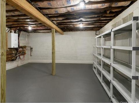Single Family Wiltwyck Avenue  Ulster County, NY 12401, MLS-1040746-12