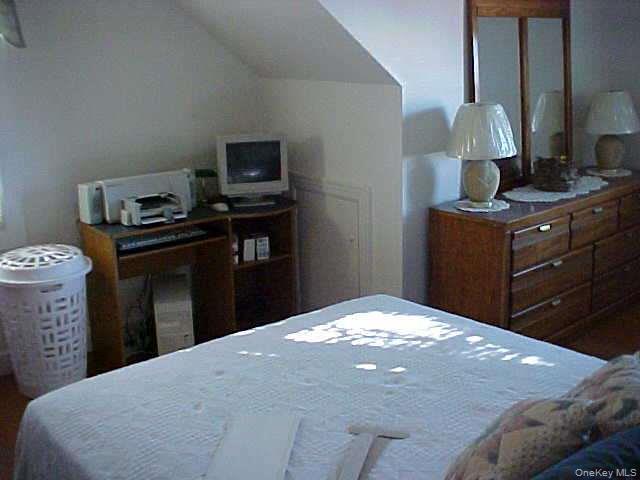 Single Family Wiltwyck Avenue  Ulster County, NY 12401, MLS-1040746-9