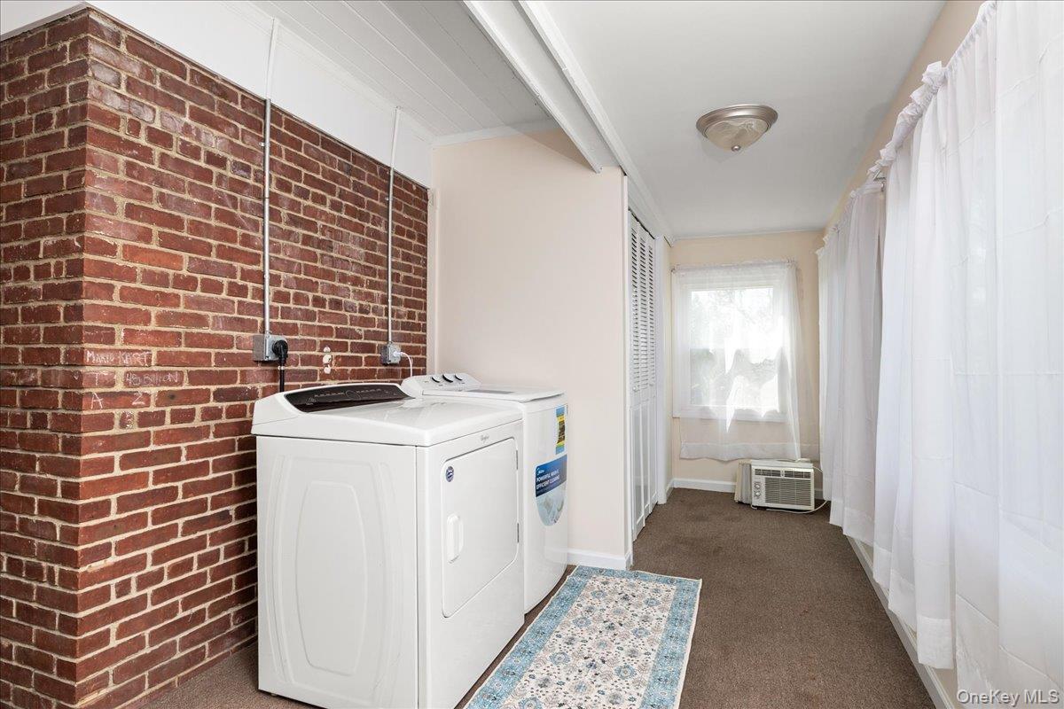 Single Family Riverdale Avenue Nassau County, NY 11758, MLS-1040763-21