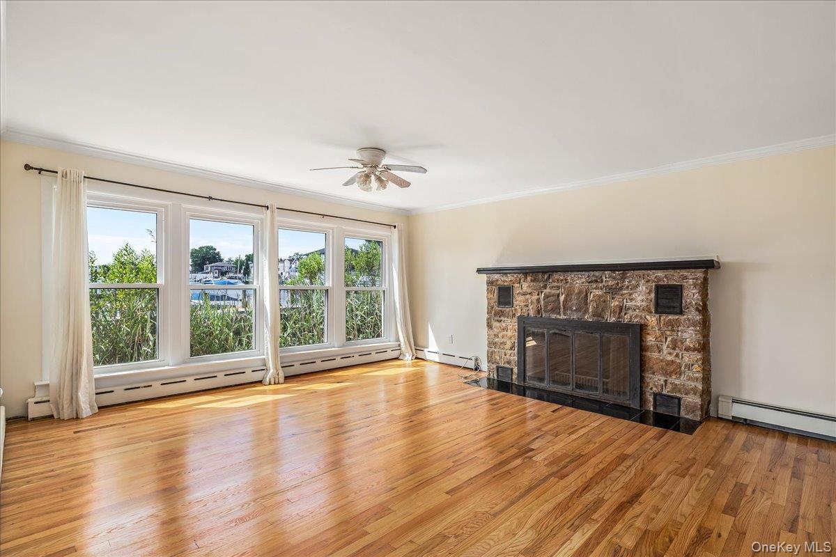 Single Family Riverdale Avenue Nassau County, NY 11758, MLS-1040763-5