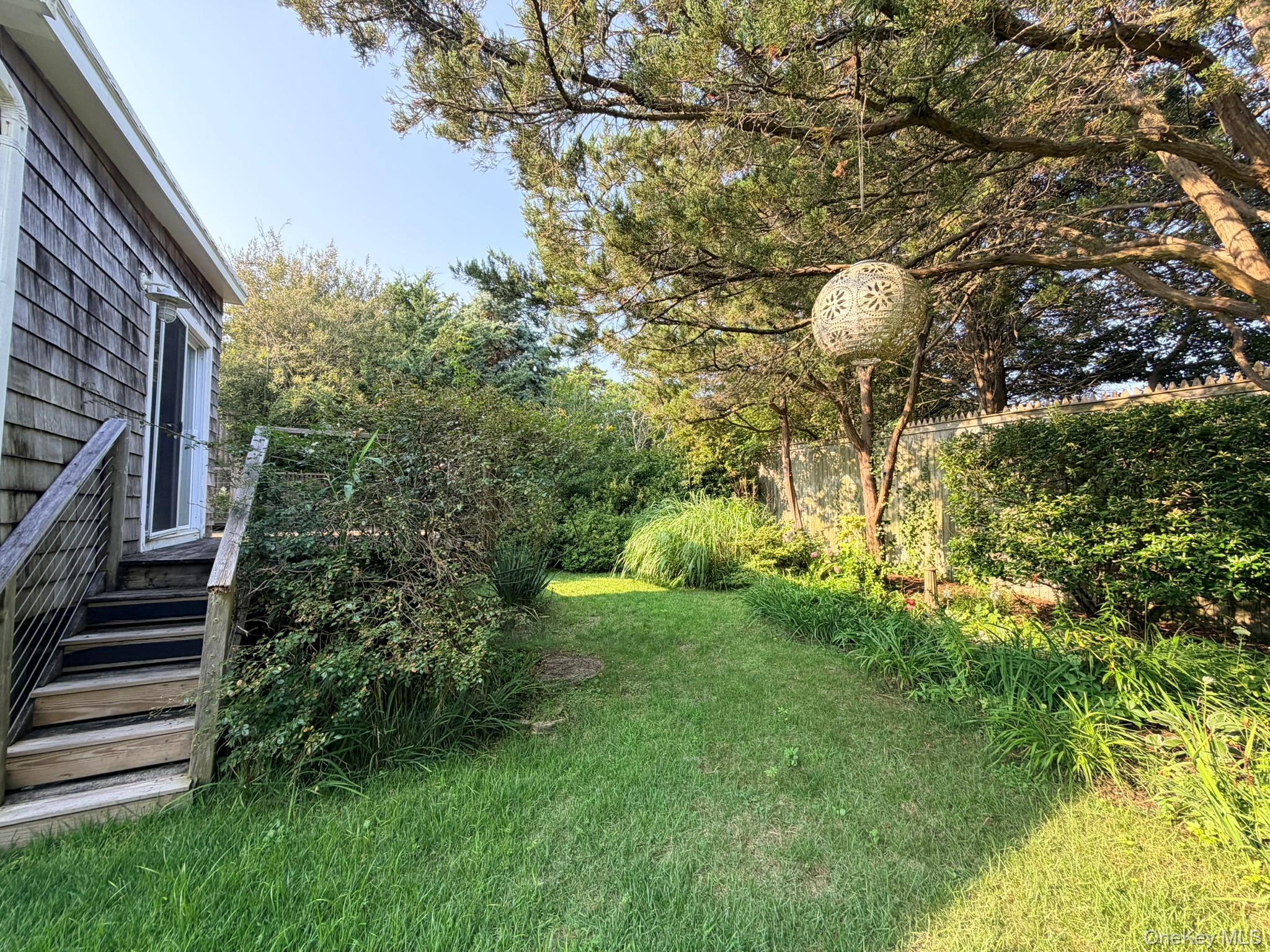 Single Family Greene Walk Suffolk County, NY 11782, MLS-1040771-2