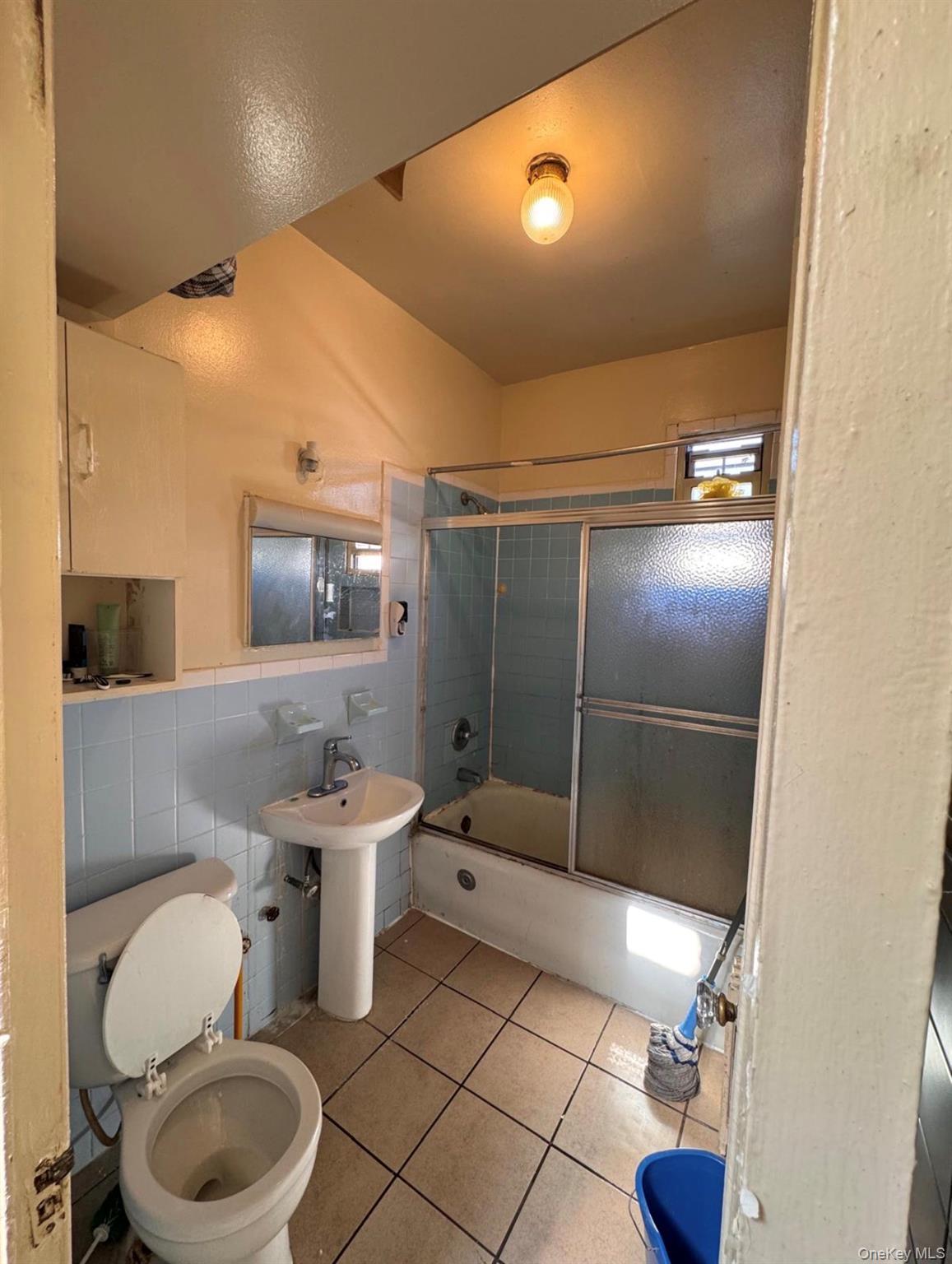 Single Family 84th Street Queens, NY 11370, MLS-1040778-11