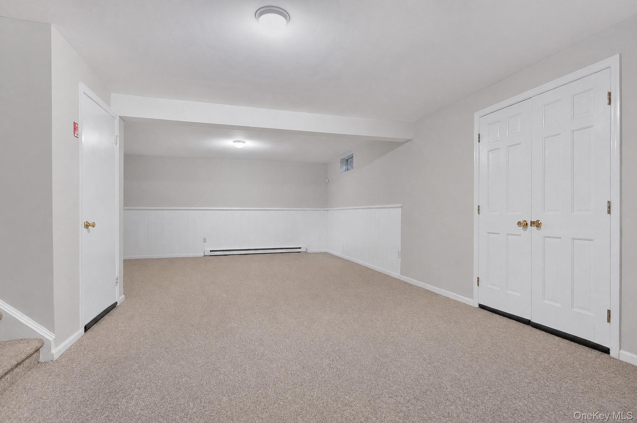 Single Family Coach Hill Drive Danbury, Ct Out Of Area, NY 06811, MLS-1040782-22