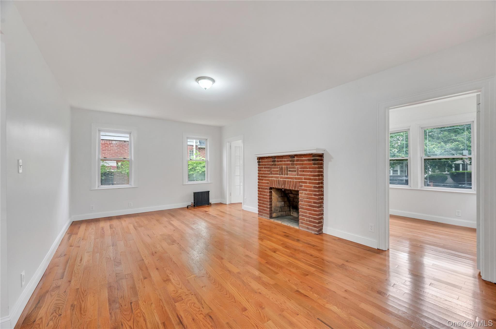 Single Family 202nd Street Queens, NY 11412, MLS-1040784-22